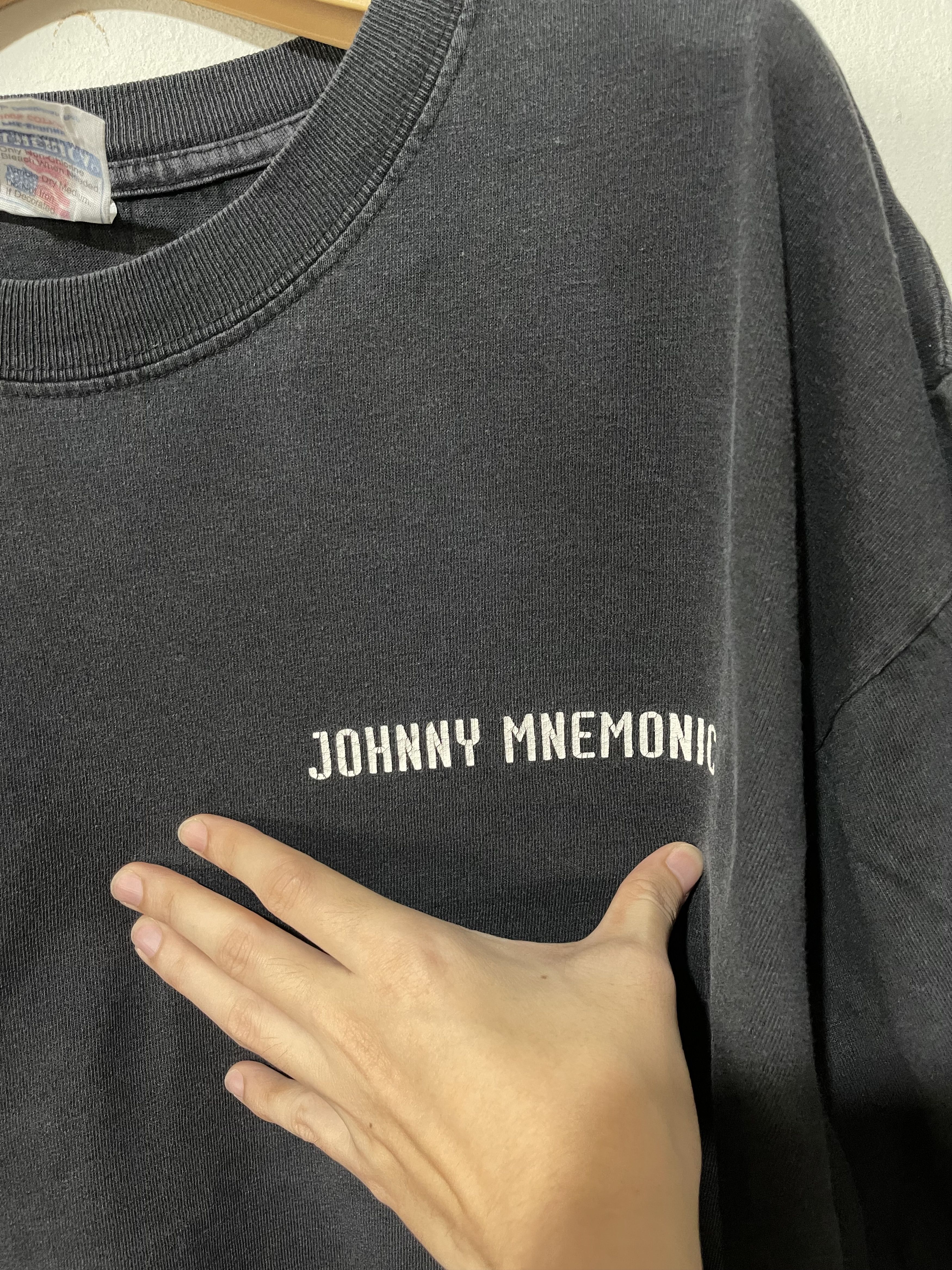 Vintage Vintage 1995 Johnny Mnemonic Shirt Size US XL / EU 56 / 4 - 2 Thumbnail