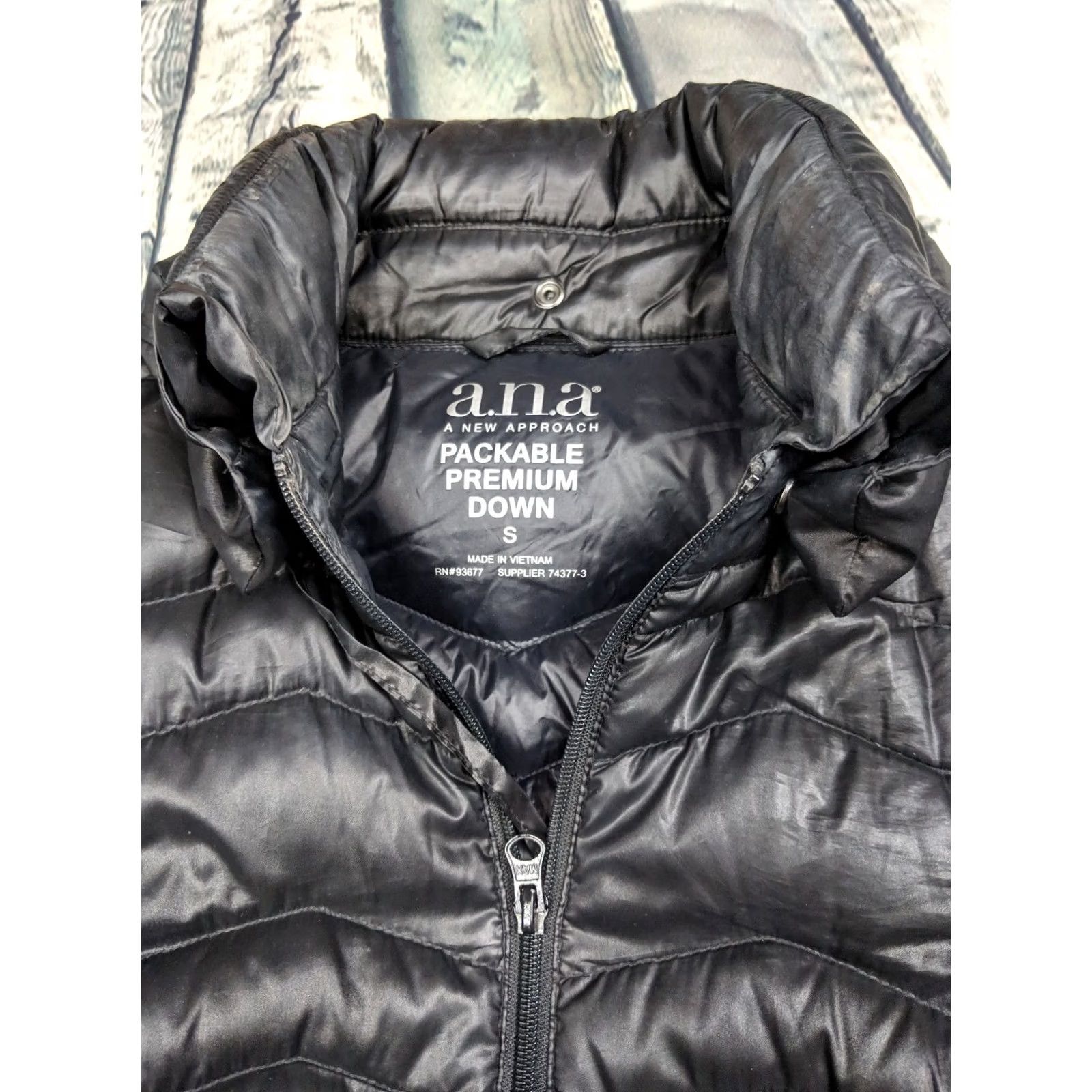 Vintage a.n.a Puffer Jacket Womens Small Black Down Lightweight Packable Hood Winter Size S / US 4 / IT 40 - 3 Thumbnail