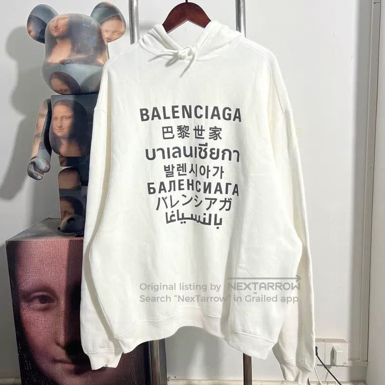 Balenciaga Balenciaga Seven Languages Hoodie Size US L / EU 52-54 / 3 - 1 Thumbnail