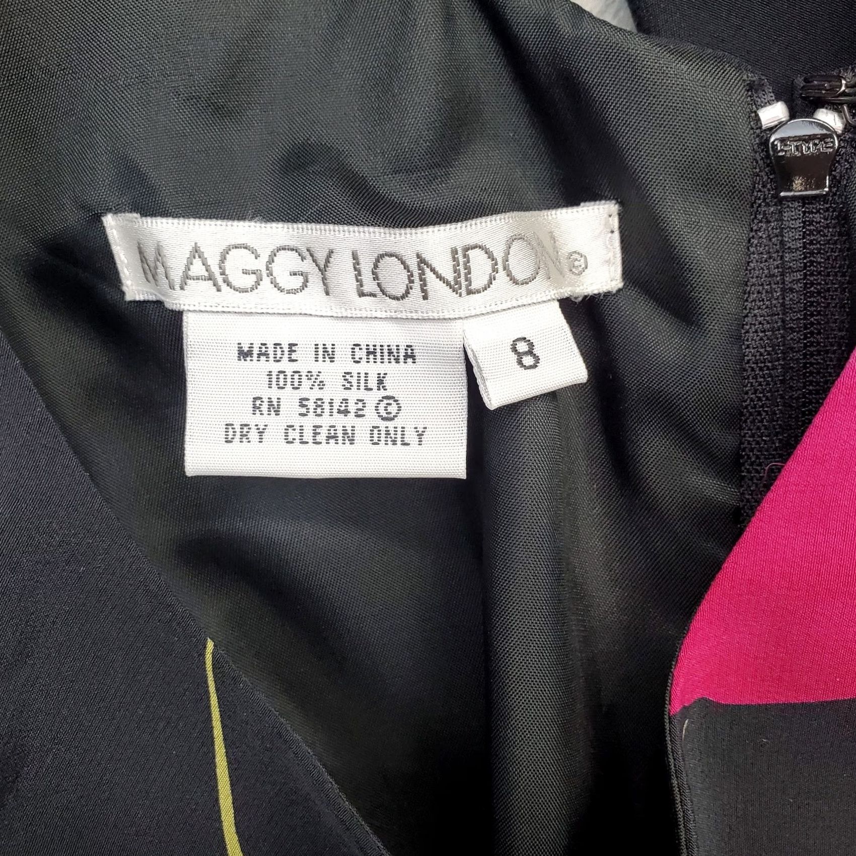 MAGGY LONDON Maggy London Womens Midi Dress 8 Black Floral Silk Round Neck Keyhole Back Zip VINTAGE? No, Regular? Size M / US 6-8 / IT 42-44 - 7 Thumbnail