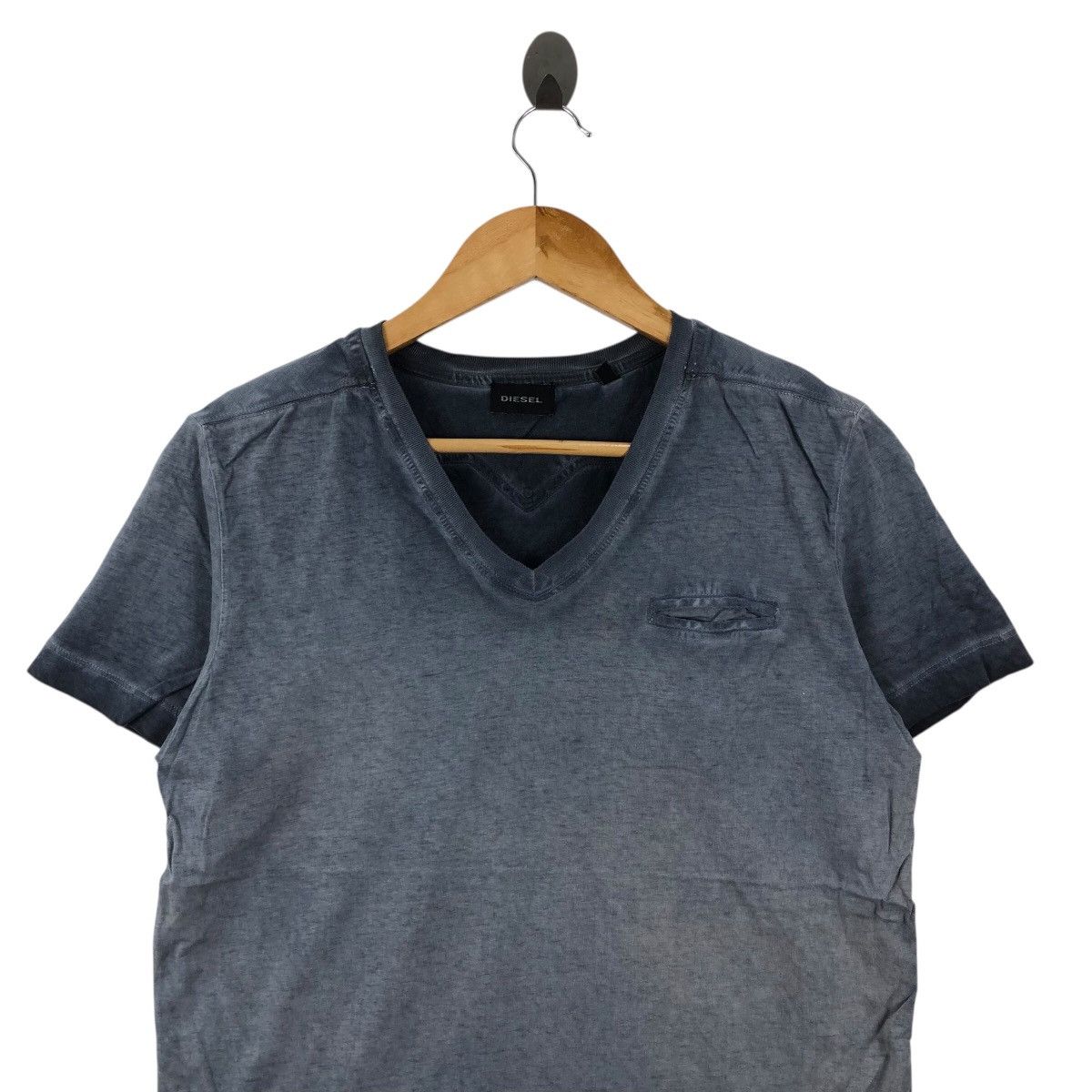 Diesel DIESEL V Neck T Shirt Faded Trash Design Size S Size US S / EU 44-46 / 1 - 2 Thumbnail