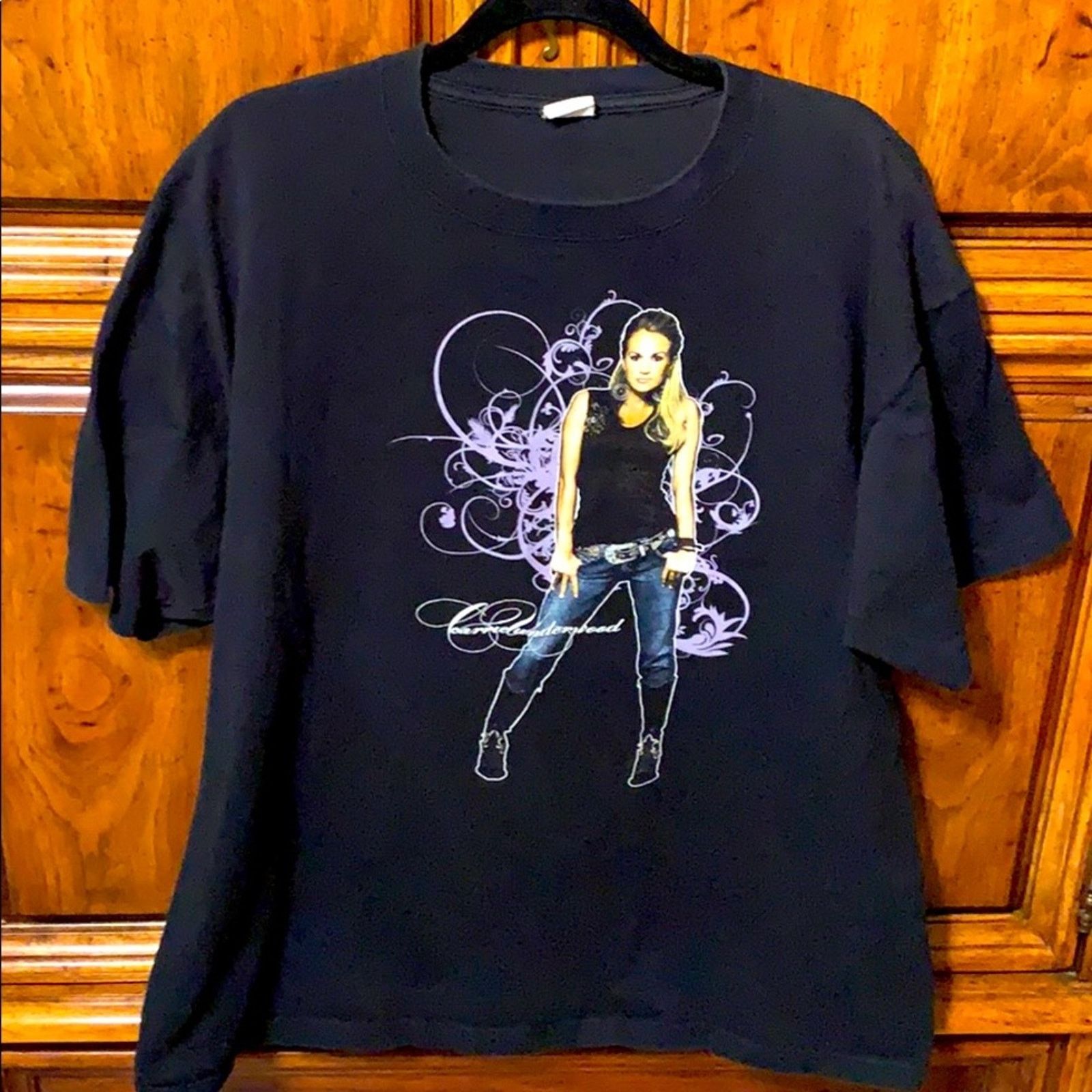 Anvil Carrie Underwood Shirt Men's 2X Carnival Ride Tour Vintage Size US XXL / EU 58 / 5 - 1 Thumbnail