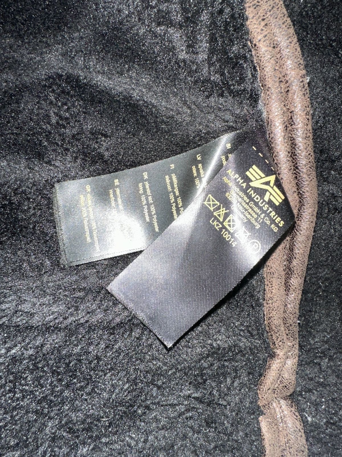 Alpha Industries Alpha Industries B3 Flight Bomber Sherpa Jacket America Size US S / EU 44-46 / 1 - 5 Thumbnail