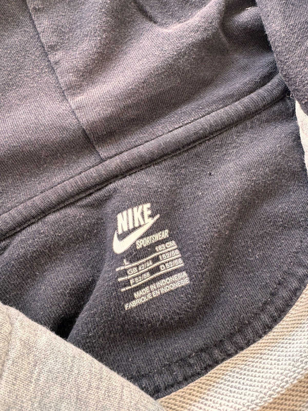 Nike × Streetwear × Vintage NIKE VINTAGE CENTER BROWN LOGO