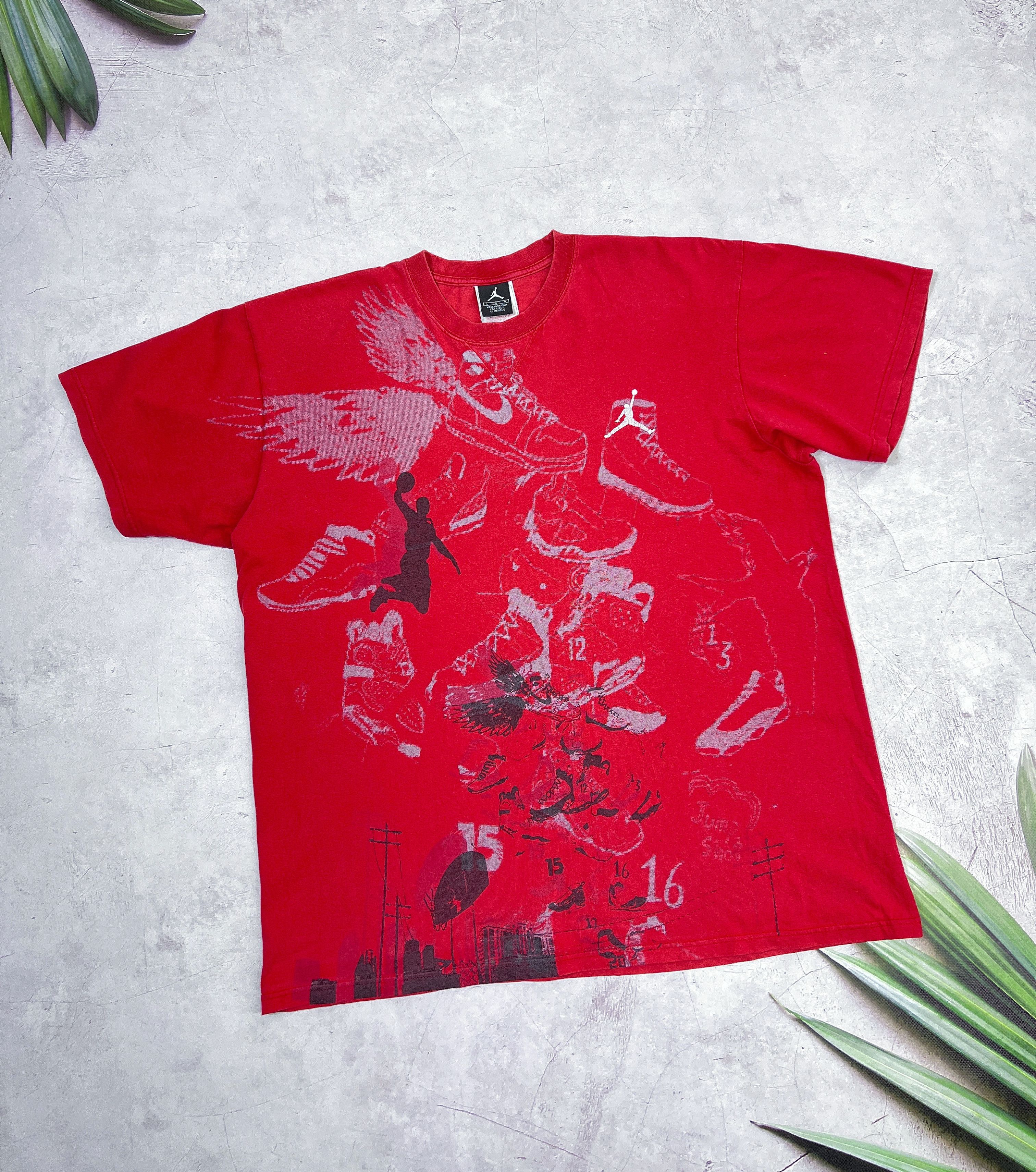 Jordan Brand × NBA × Vintage Y2K Jordan T-Shirt Shoes All Over Print Logo Size US L / EU 52-54 / 3 - 2 Thumbnail
