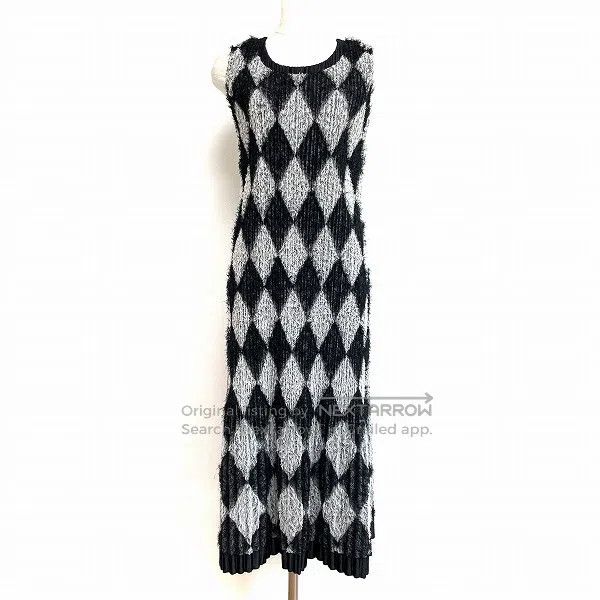 Issey Miyake Issey Miyake Color-block Dress Size M / US 6-8 / IT 42-44 - 1 Thumbnail