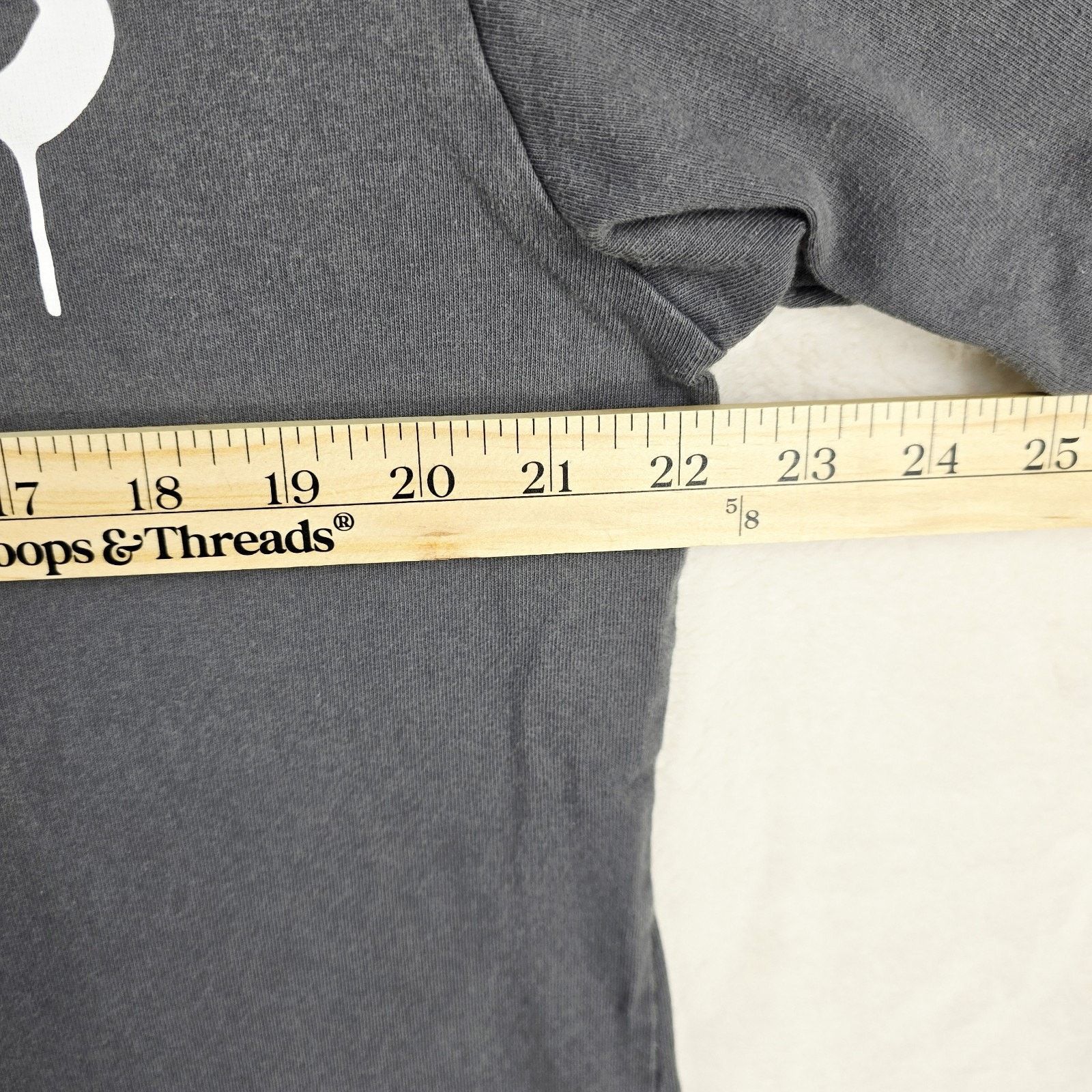Uniqlo Trevor Andrew Uniqlo Shirt Mens Medium Gray Art & Chaos Size US M / EU 48-50 / 2 - 8 Thumbnail
