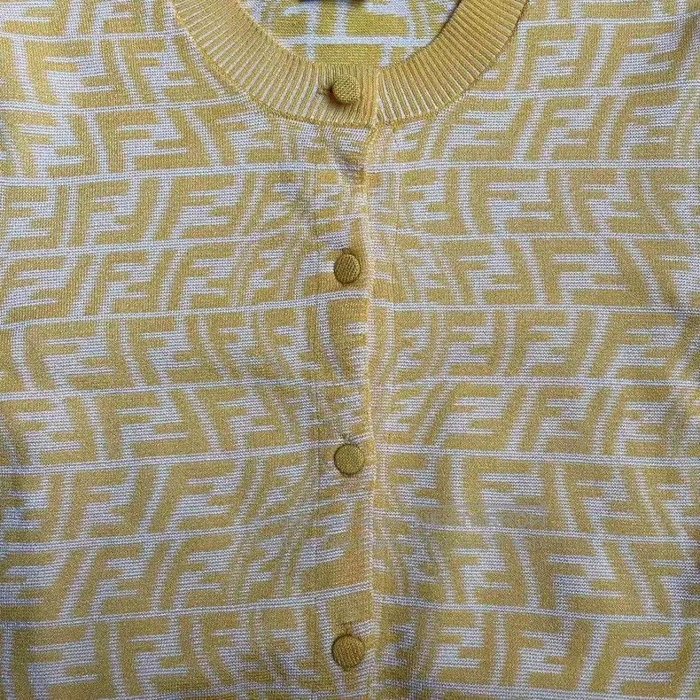 Fendi Fendi SS21 Casual Viscose Knit Sweater - Yellow Size XS / US 0-2 / IT 36-38 - 4 Thumbnail