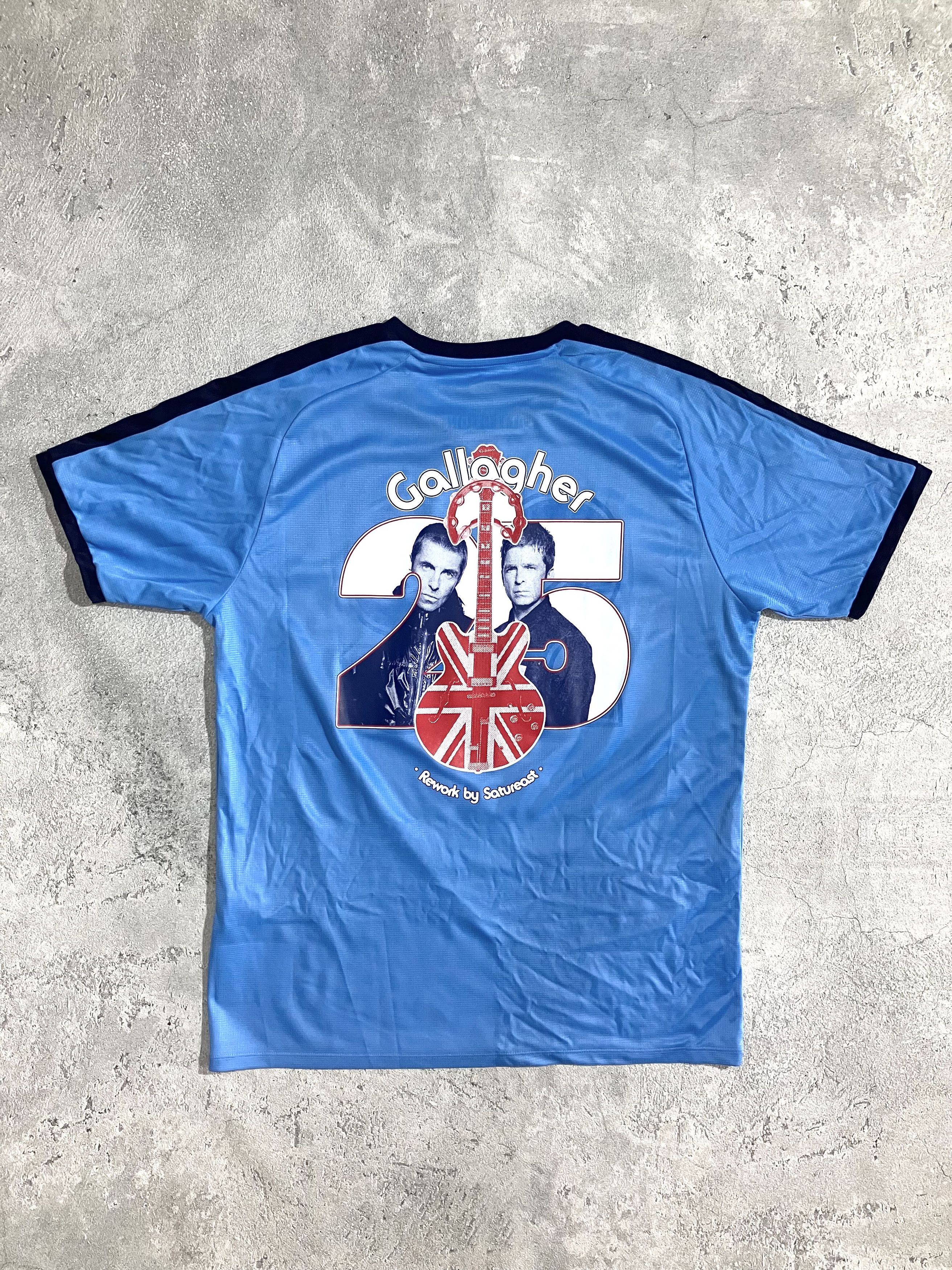 Band Tees 00s Vintage Soccer Jersey x Custom Oasis Size US XL / EU 56 / 4 - 2 Thumbnail