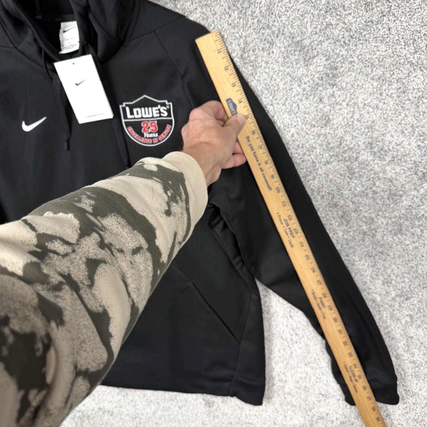 Nike Nike Therma-FIT Fleece Pullover Hoodie Mens M Black Lowes 25 Years Training NWT Size US M / EU 48-50 / 2 - 5 Thumbnail