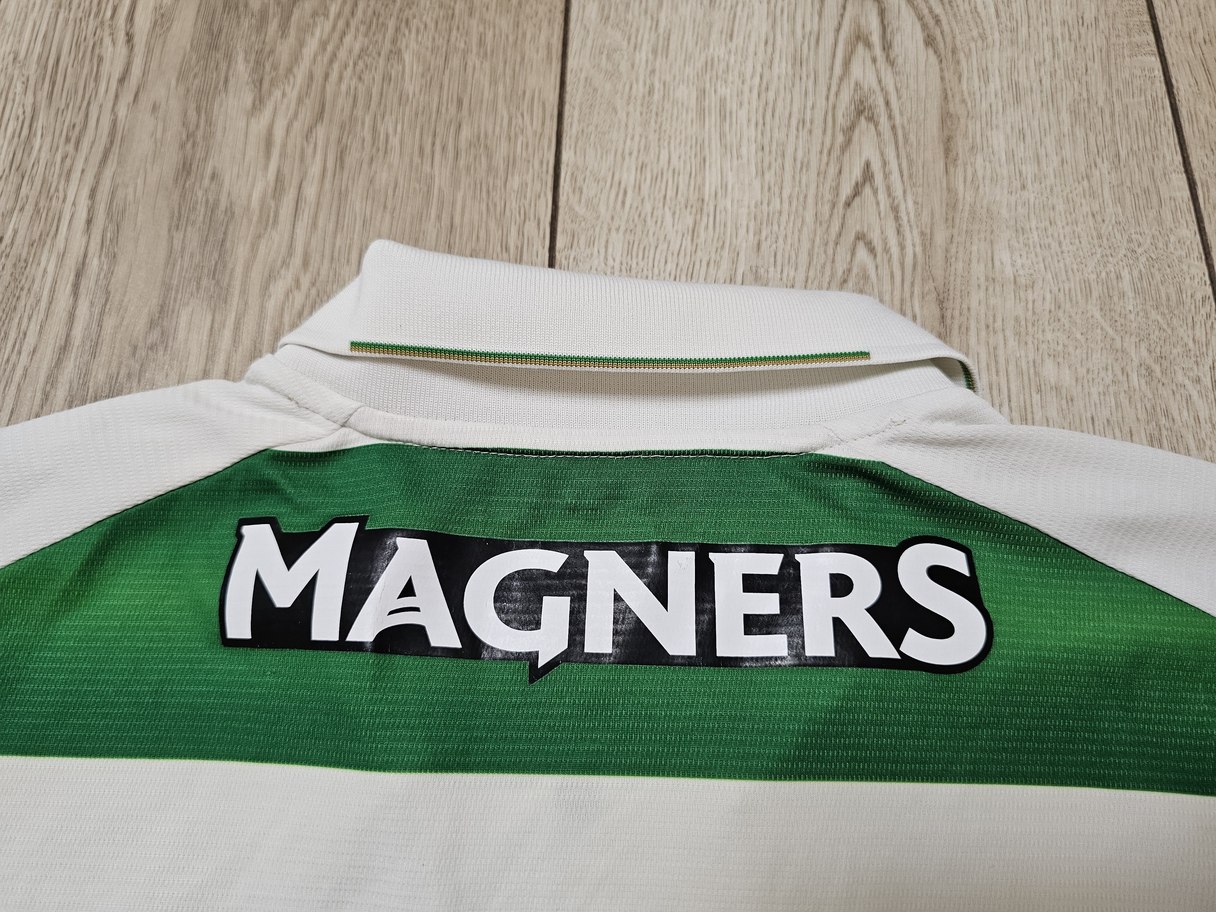 New Balance CELTIC 2016 2017 HOME FOOTBALL SHIRT SOCCER JERSEY Size US L / EU 52-54 / 3 - 7 Thumbnail