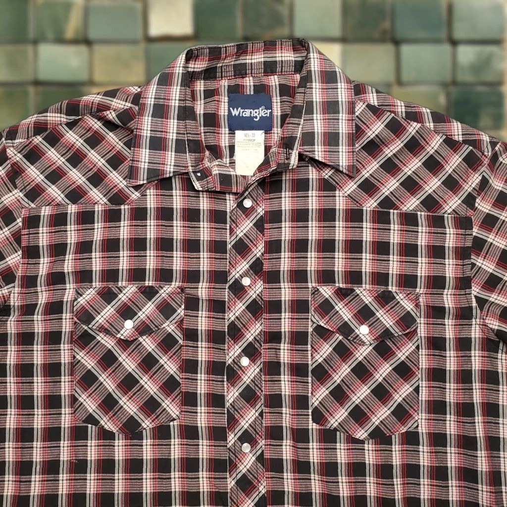 Wrangler VINTAGE Wrangler Shirt Mens 16.5 Black Red Plaid Pearl Snap Western Cowboy Shirt Mens 16.5 Red Plaid Snap Western Cowboy Size US XL / EU 56 / 4 - 1 Thumbnail