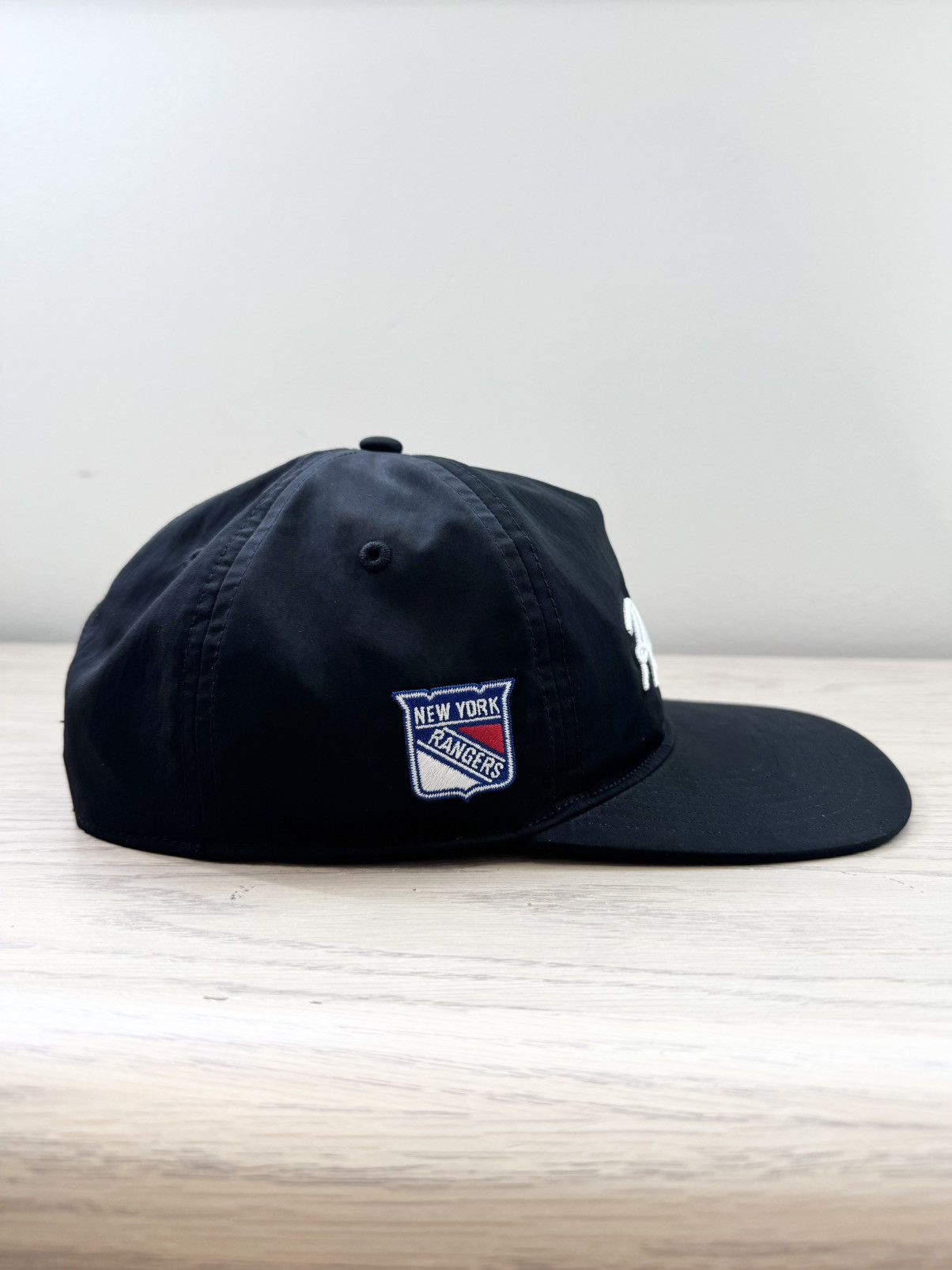 Kith Kith New York Rangers ‘47 Nylon Hitch Snapback Hat Black Size ONE SIZE - 4 Thumbnail
