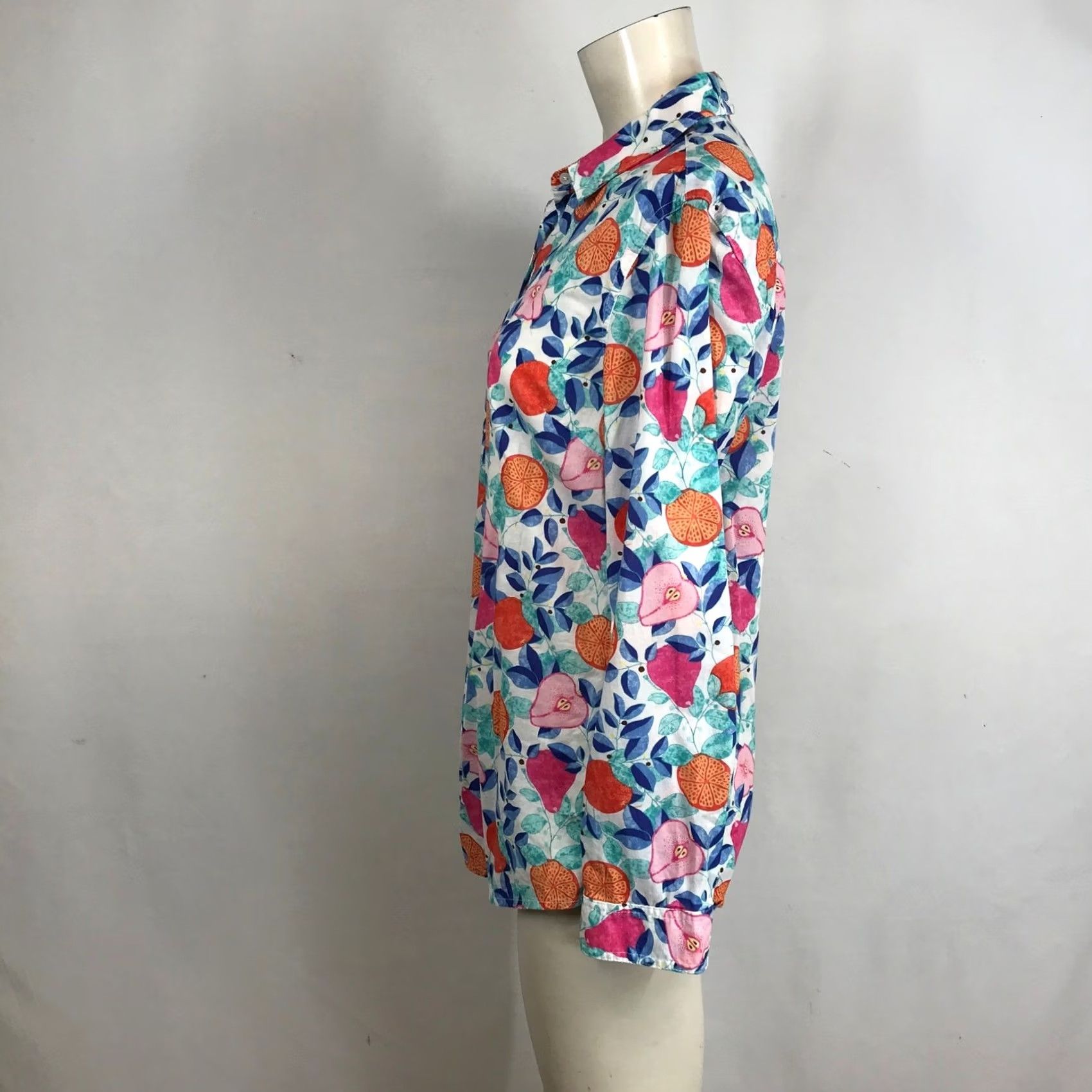 J.McLaughlin VINTAGE No, discarded; please ignore. Size S / US 4 / IT 40 - 6 Thumbnail