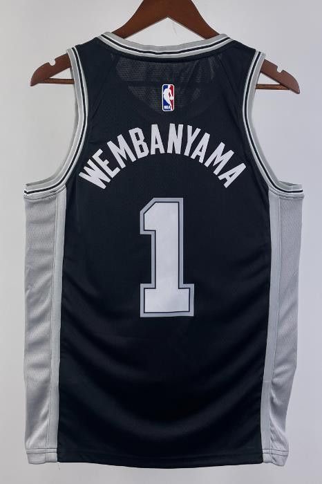 NBA Black San Antonio Spurs #1 Wembanyama Jersey Size US S / EU 44-46 / 1 - 2 Thumbnail