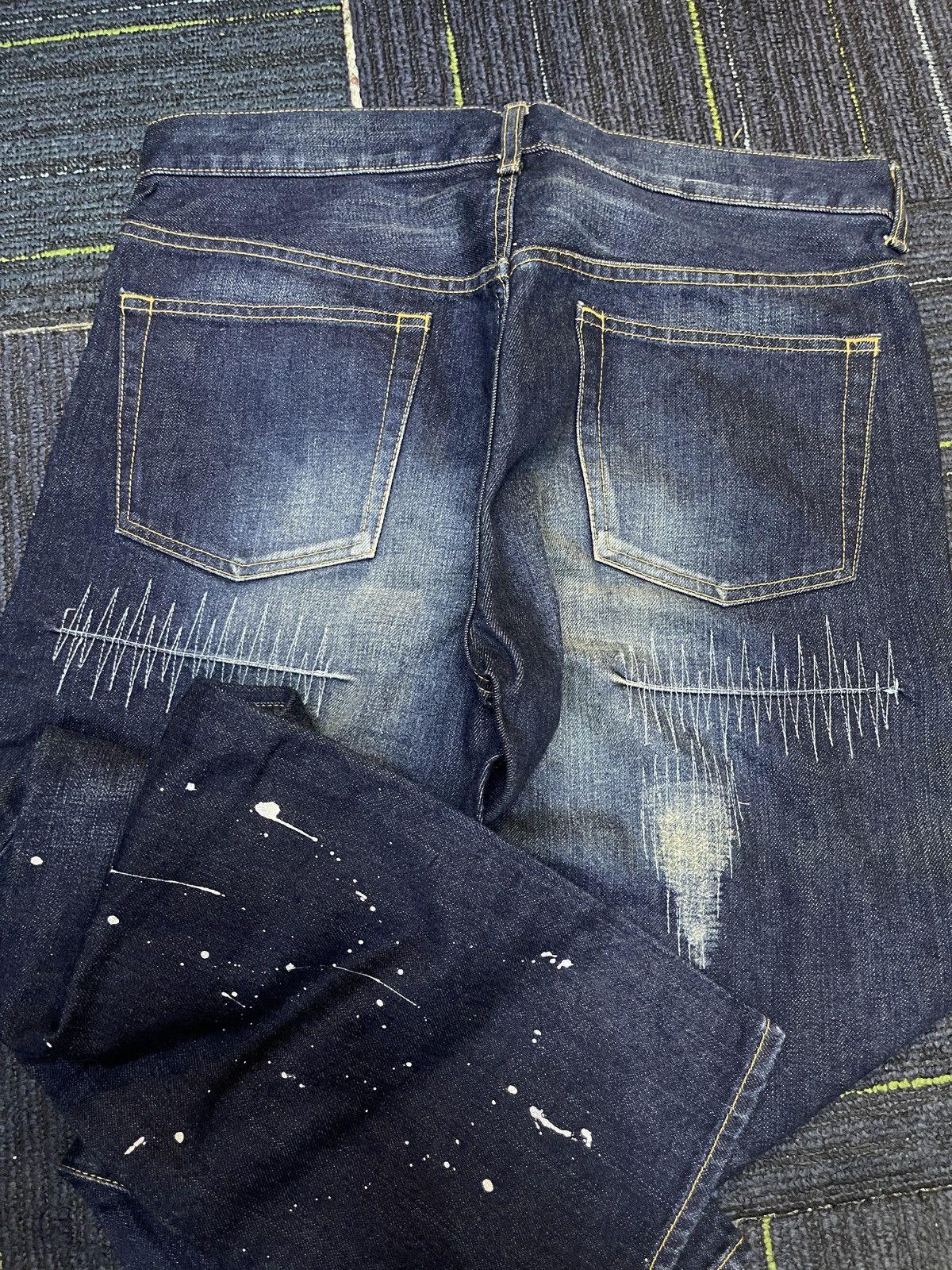 If Six Was Nine × Le Grande Bleu (L.G.B.) DISTRESSED DENIM BY TAKEO KIKUCHI DESIGNER JEANS Size US 33 - 8 Thumbnail