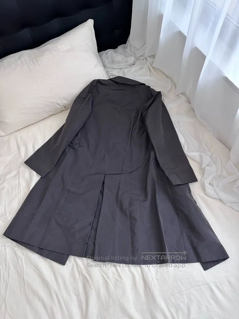 Hermes Hermes Ladies' mid-length trench coat Size M / US 6-8 / IT 42-44 - 3 Thumbnail