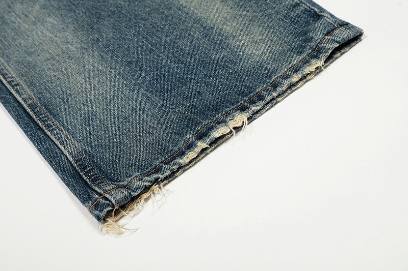 Vintage American street style ripped straight leg jeans for men Size US 32 / EU 48 - 6 Thumbnail