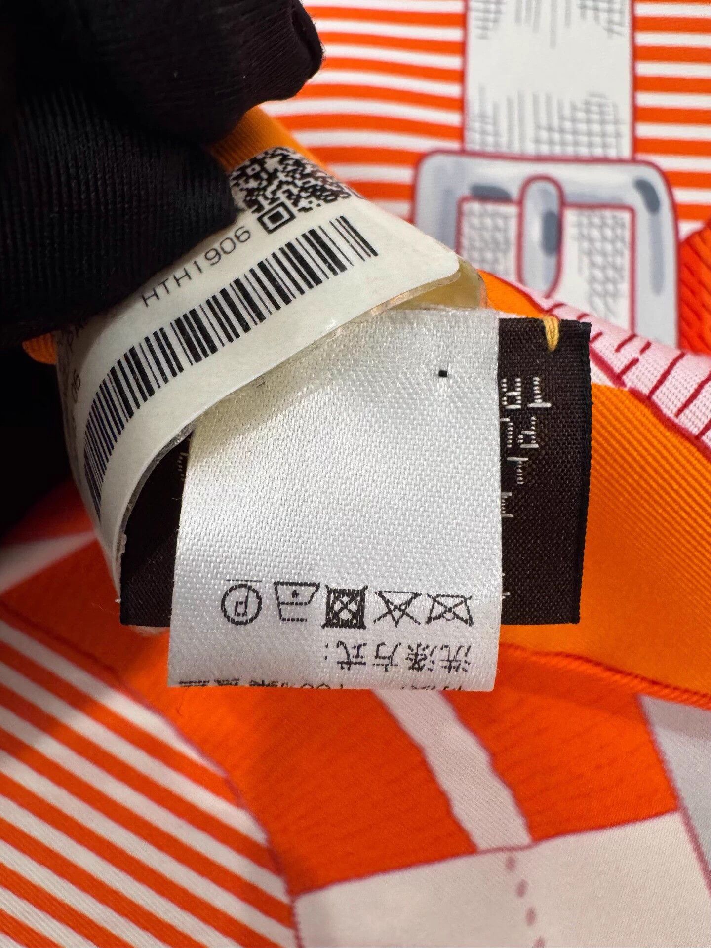 Hermes Hermes Horse Bit Lock Print Silk Scarf Orange 90cm Size ONE SIZE - 8 Thumbnail