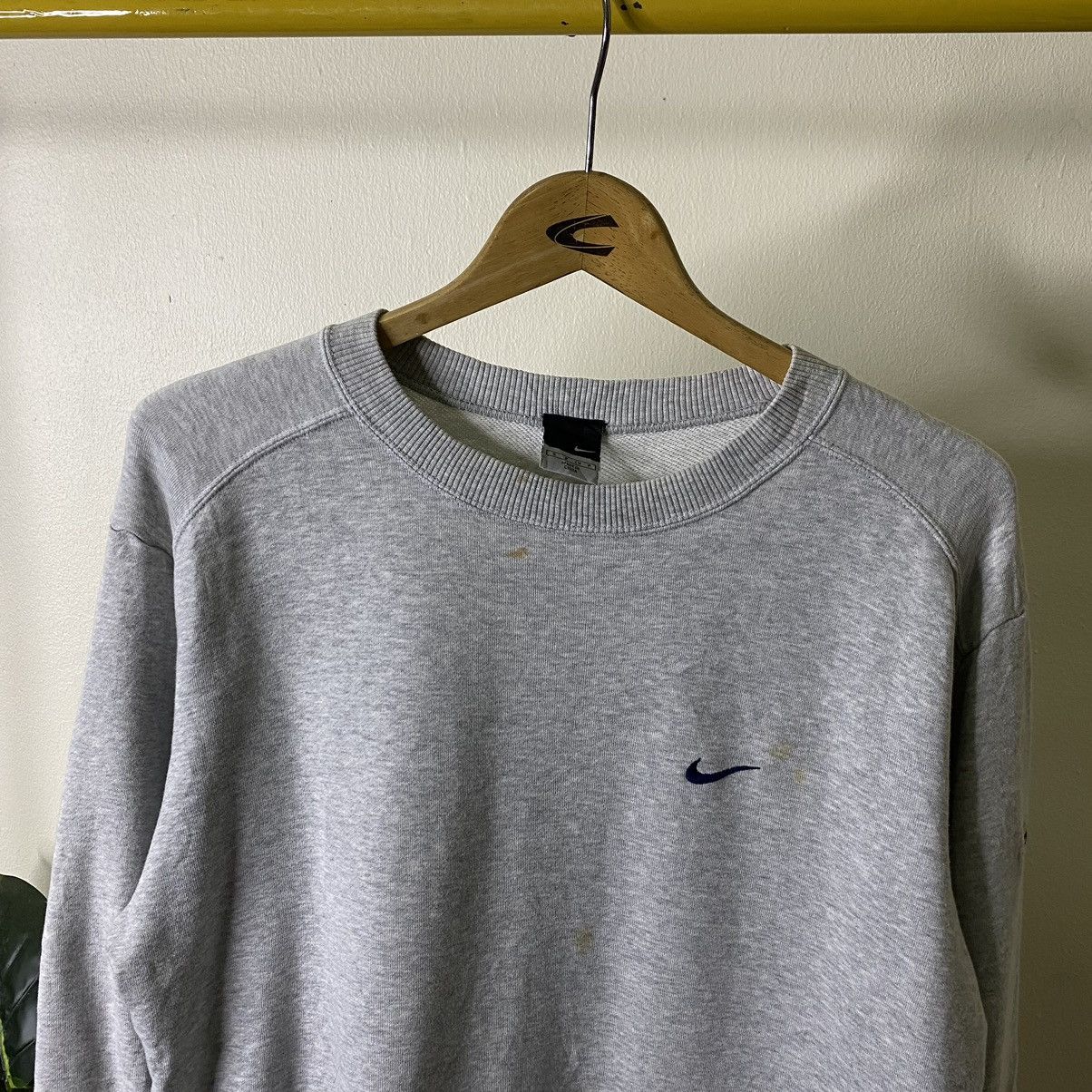 Nike × Vintage Vintage 2000s Nike Wing Basketball Sweatshirt Size US M / EU 48-50 / 2 - 2 Thumbnail