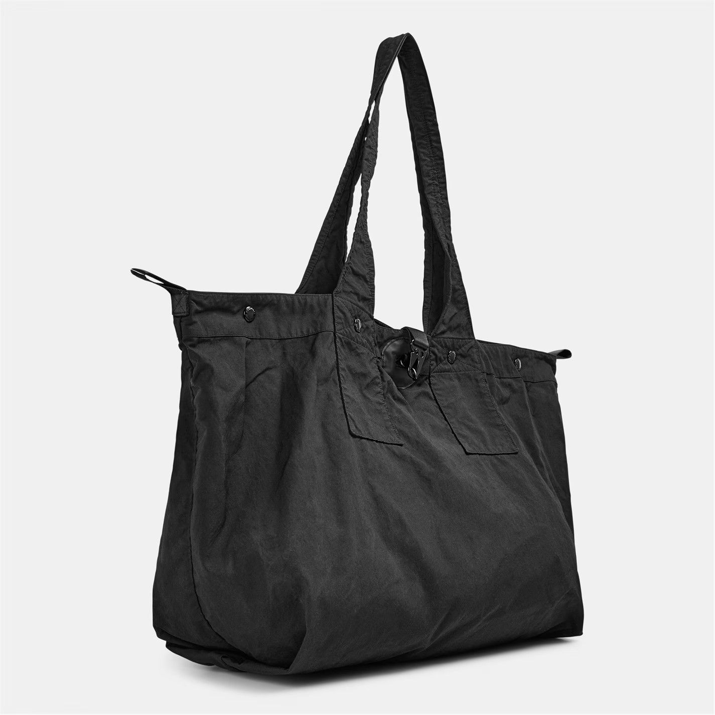 C.P. Company o1g2r1mq0426 Size: OS / Tote Bag in Black Size ONE SIZE - 2 Thumbnail