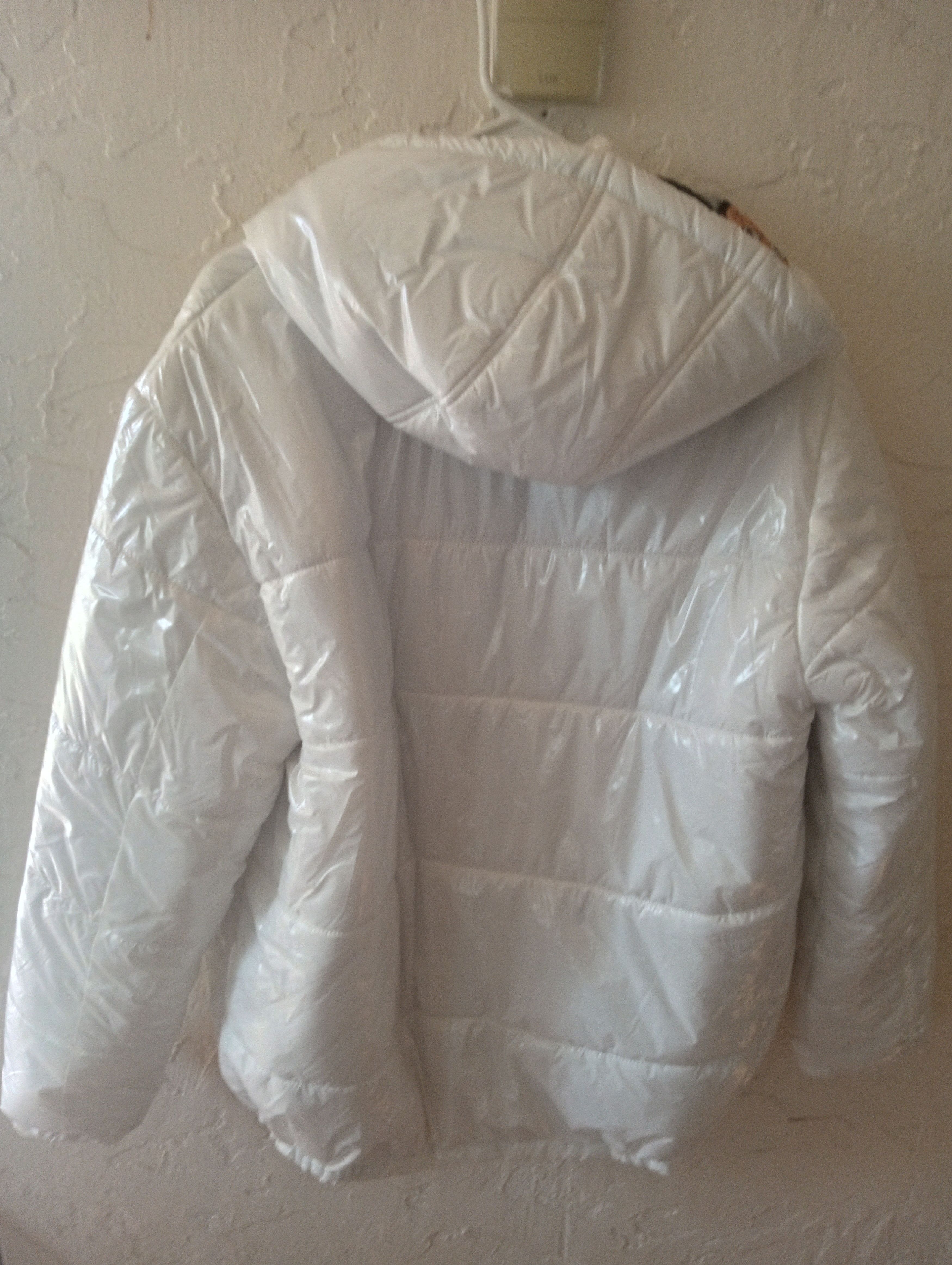 Members Only Members only Nickelodeon White Puffer Jacket Size US M / EU 48-50 / 2 - 3 Thumbnail