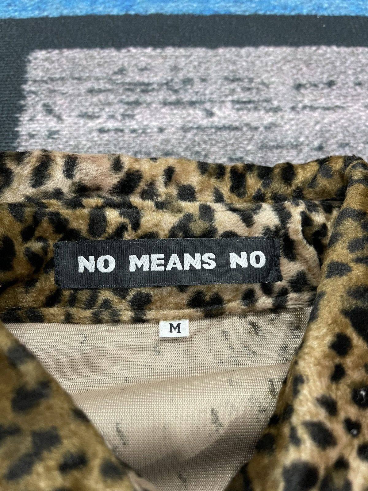 Japanese Brand Vintage No Means No Leopard Design Shirt Size US M / EU 48-50 / 2 - 9 Thumbnail