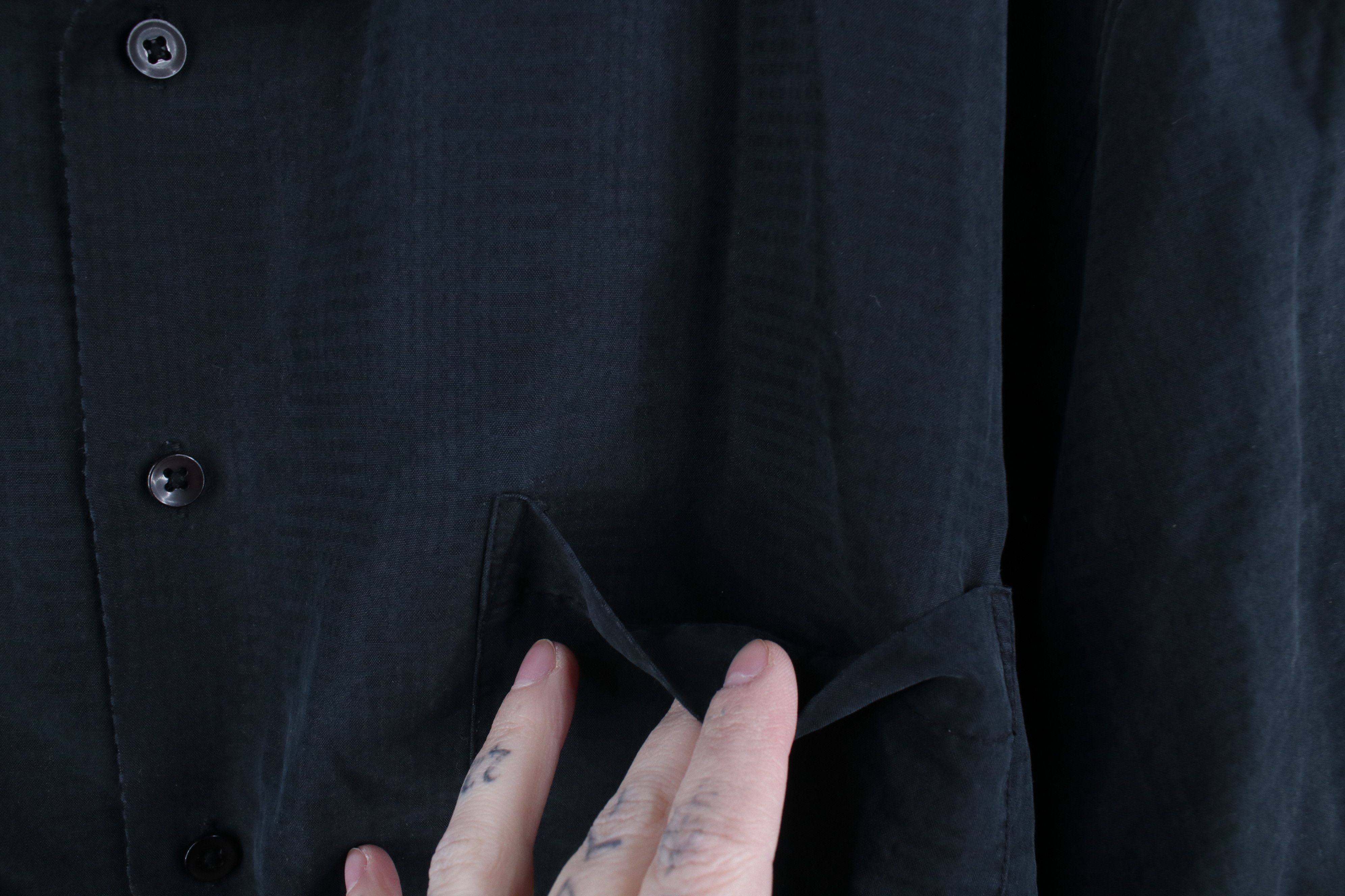 Vintage Vintage 90s Streetwear Baggy Microfiber Button Shirt Black Size US XL / EU 56 / 4 - 8 Thumbnail