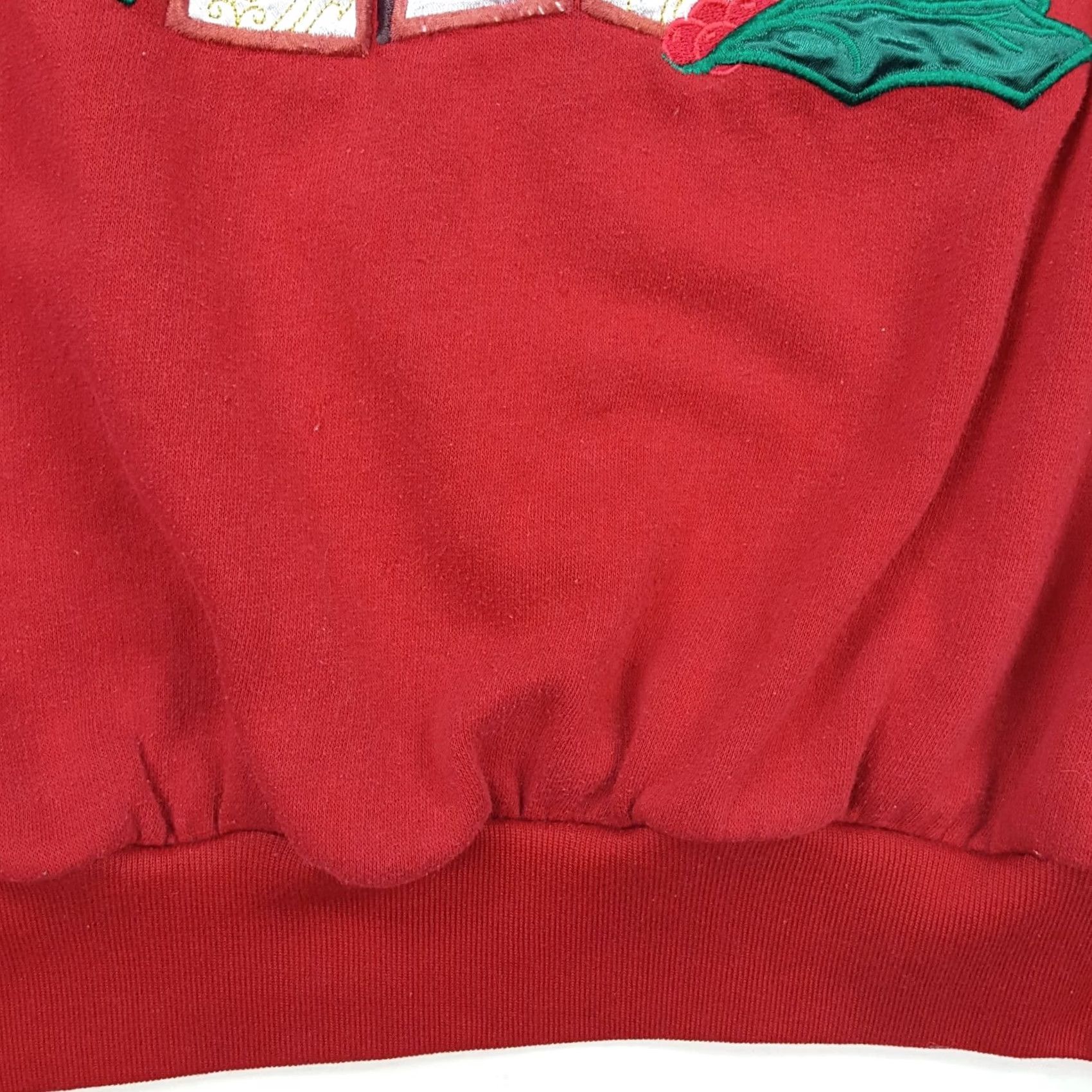 Etro VINTAGE Noel Christmas Women's Small Red Crewneck Sweatshirt Retro Pullover 90s Holiday Xmas Sweatshirt Size S / US 4 / IT 40 - 4 Thumbnail