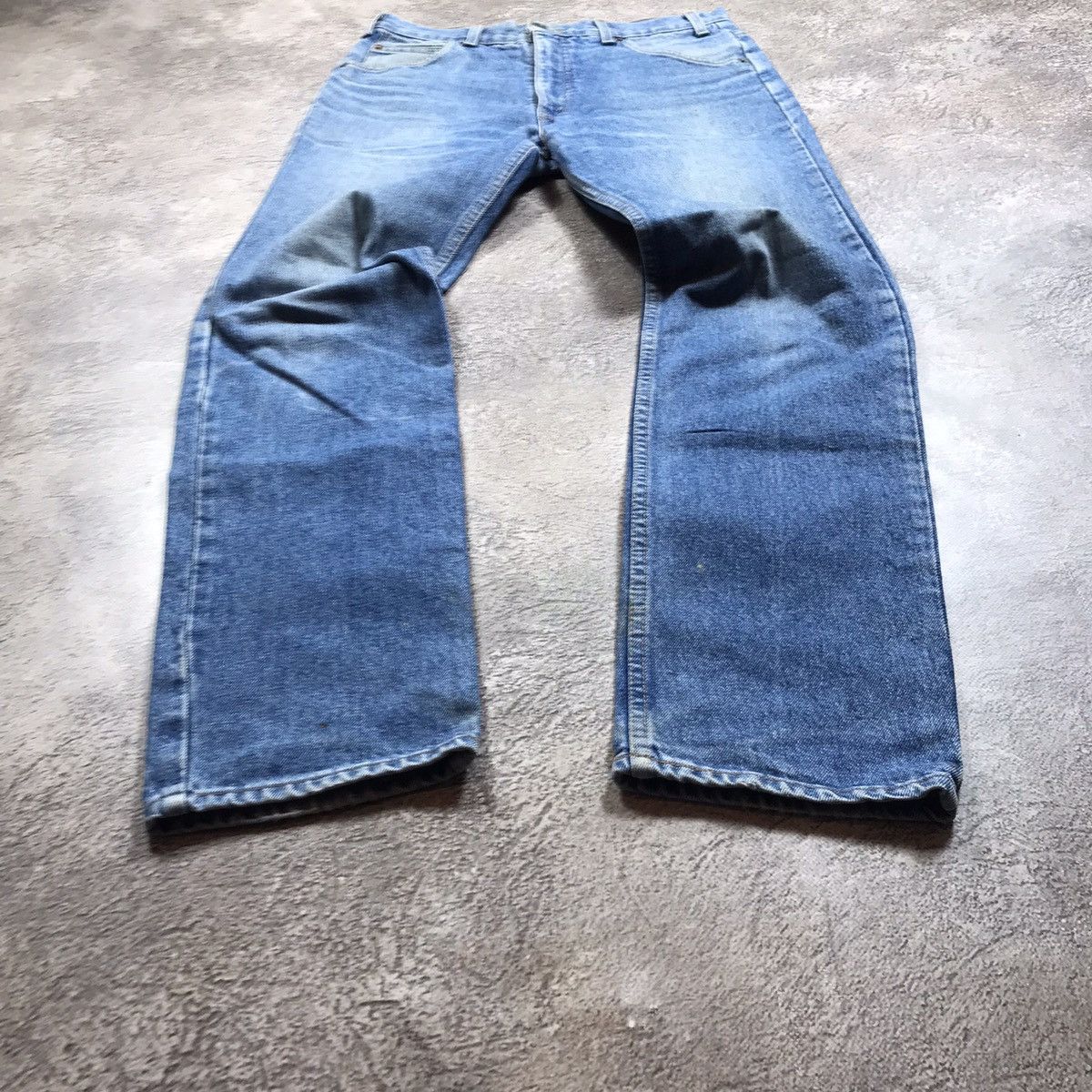 Vintage Vintage 90s Levis Distressed Baggy Jeans Grunge Thrashed 30 Size US 30 / EU 46 - 1 Thumbnail