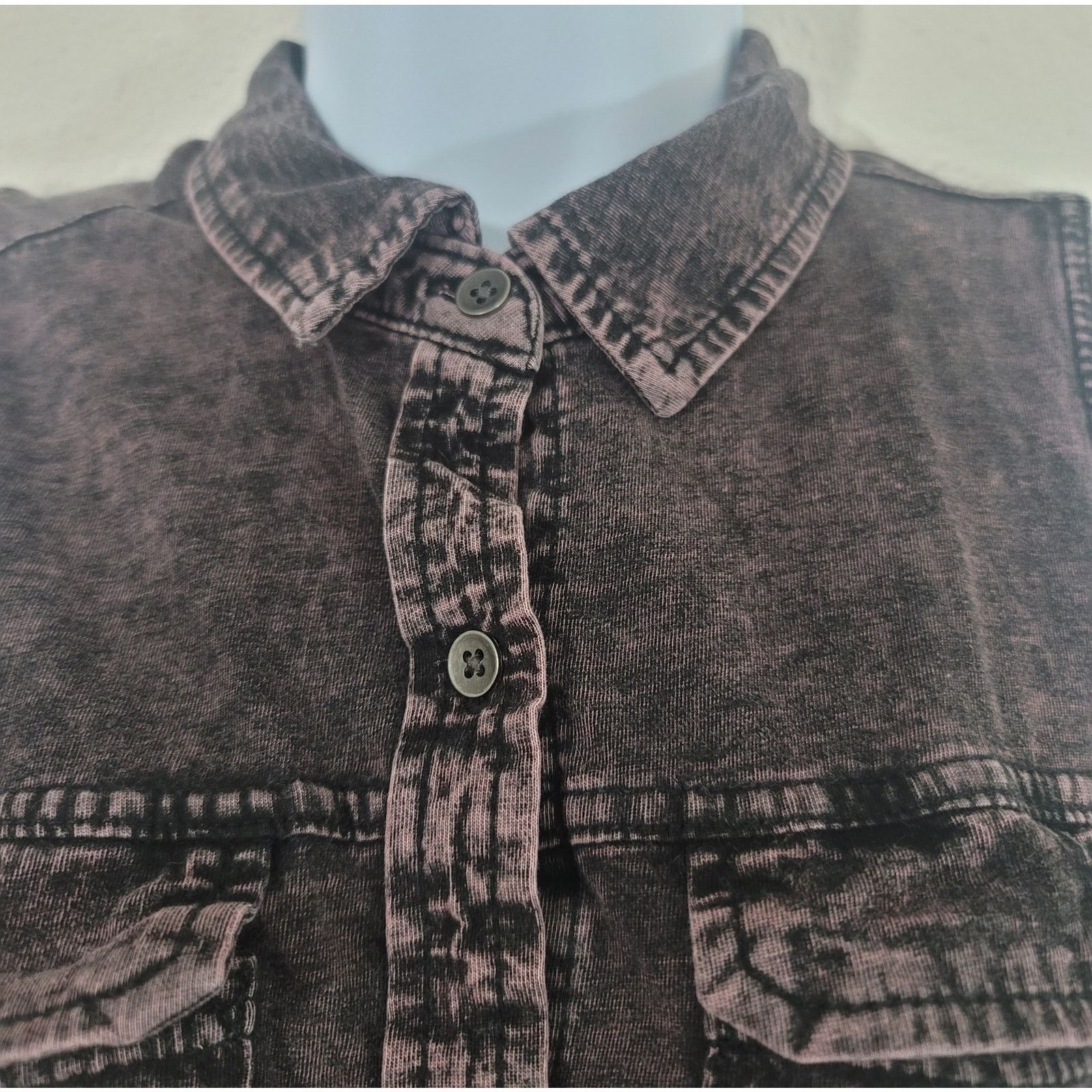 Rock & Republic Rock & Republic Purple Button Up Sleeveless Cut Out Back S Size S / US 4 / IT 40 - 2 Thumbnail