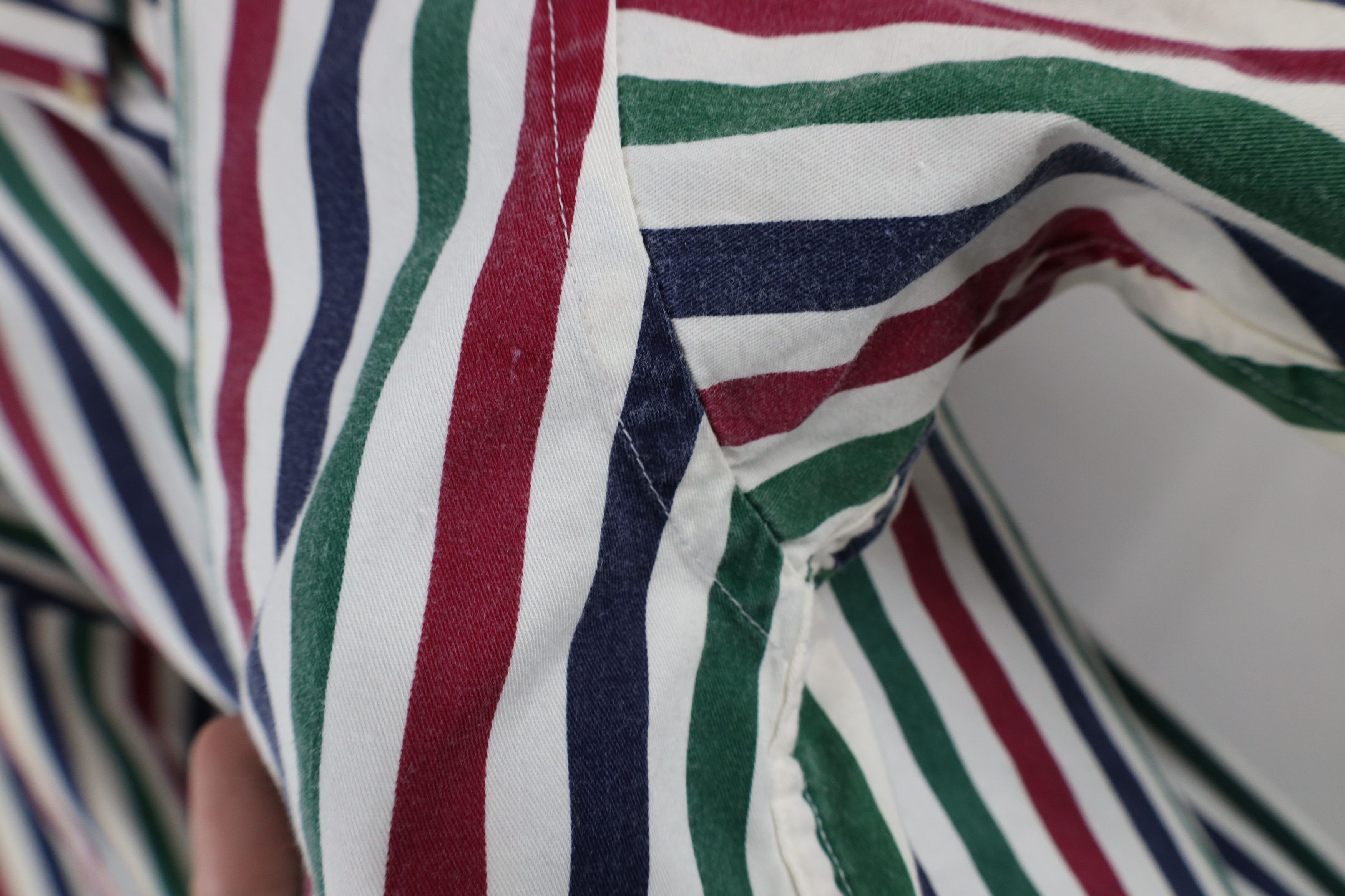Vintage Vintage 90s Streetwear Baggy Short Sleeve Button Down Shirt Size US XL / EU 56 / 4 - 7 Thumbnail