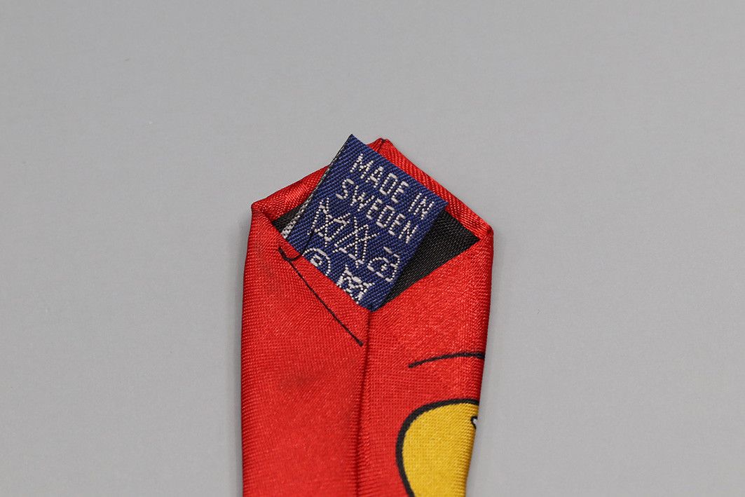 Disney Rare Vintage Mickey Mouse Tie – Comic Style, Made in Sweden Size ONE SIZE - 4 Thumbnail