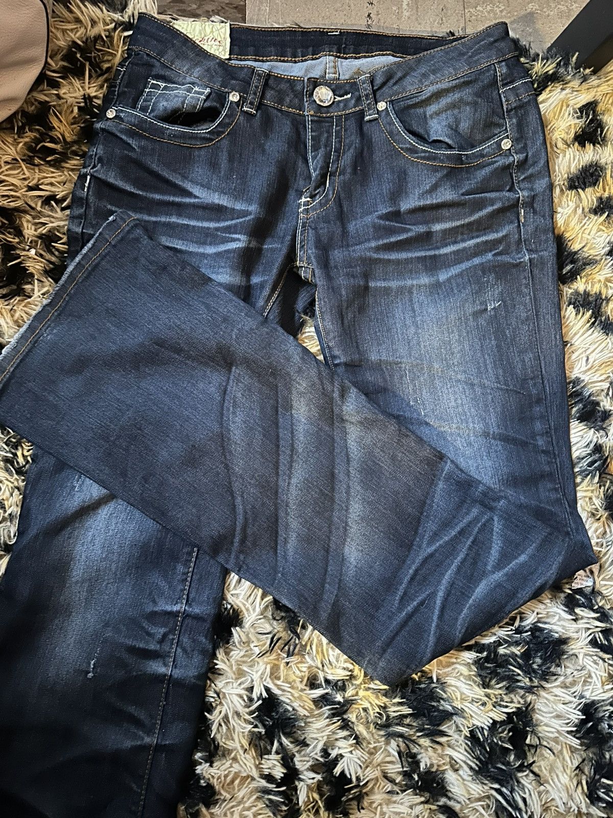 Jean Machine Dark-Blue Dark blue low-rise Machine jeans with rhinestones Size 29" - 4 Thumbnail