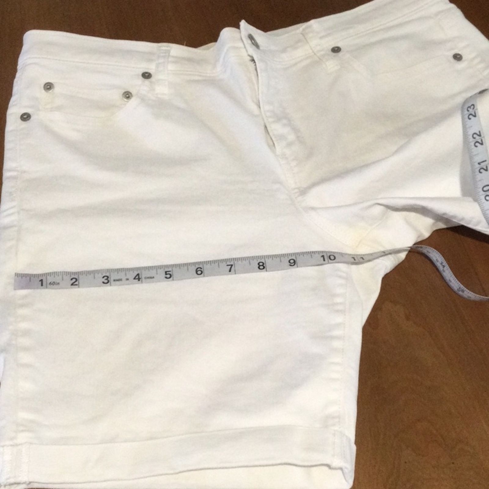 Gap Gap 1969 White Denim Bermuda 5-Pocket Shorts Size 31 Size 31" - 10 Thumbnail
