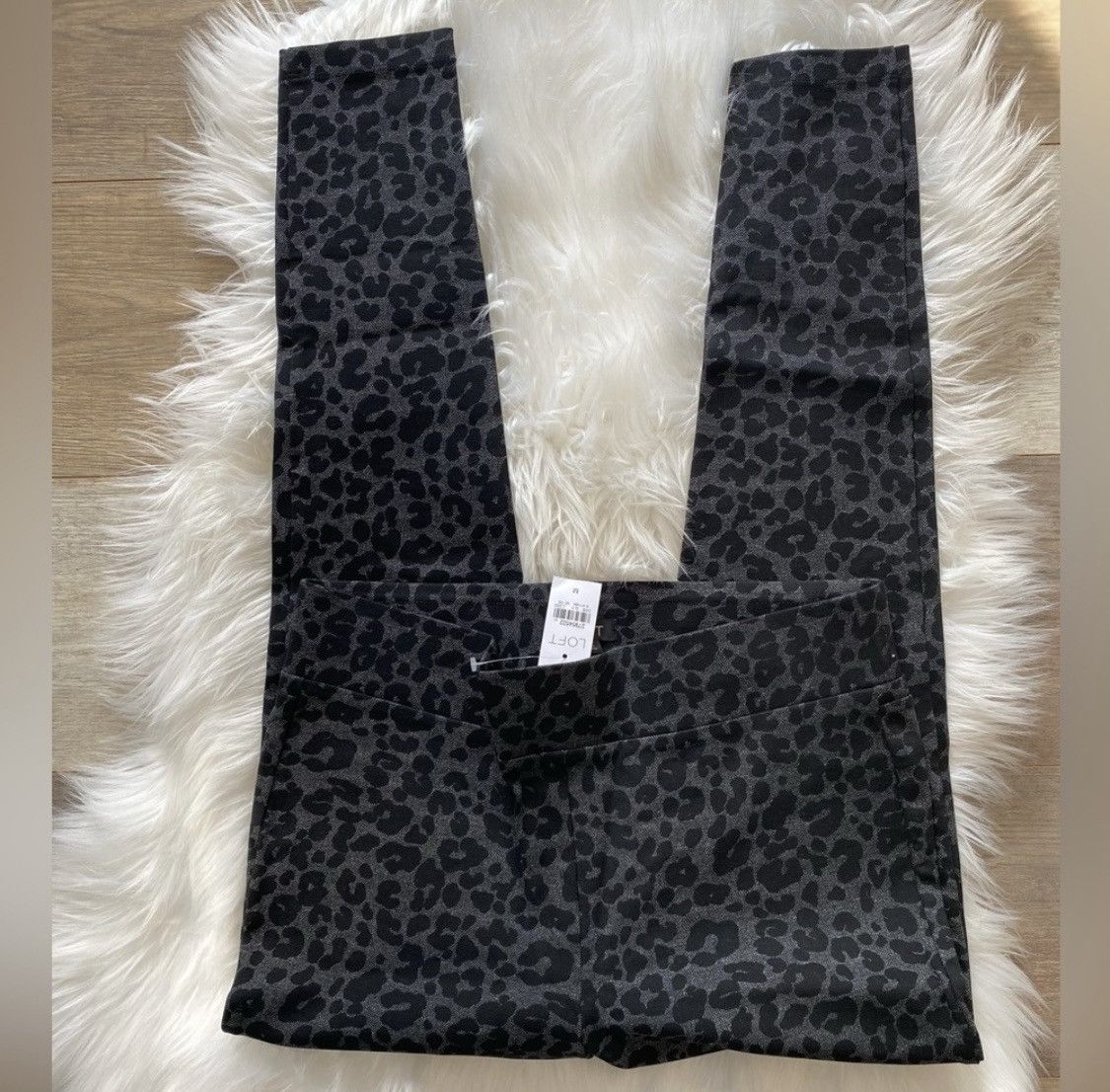 Loft LOFT LEOPARD ANIMAL PRINT LEGGINGS SZ M Size 32" / US 10 / IT 46 - 5 Thumbnail