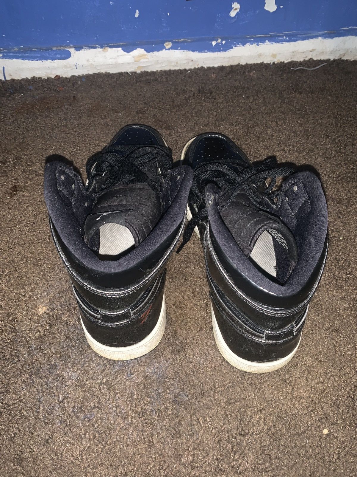 Jordan Brand black patent jordan 1 retro Size US 10.5 / EU 43-44 - 4 Thumbnail