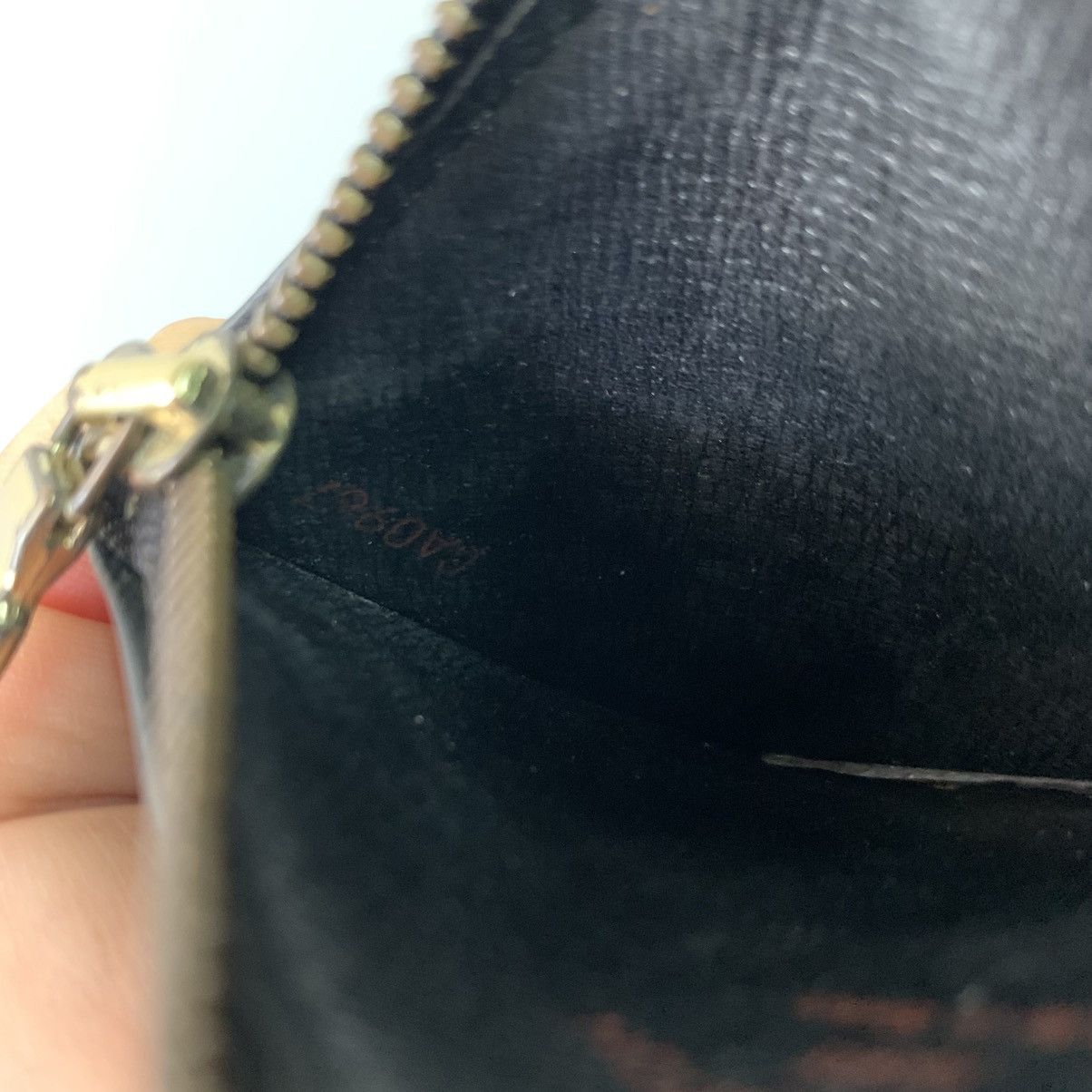 Louis Vuitton Louis Vuitton Epi Black Leather Coin Size ONE SIZE - 12 Thumbnail