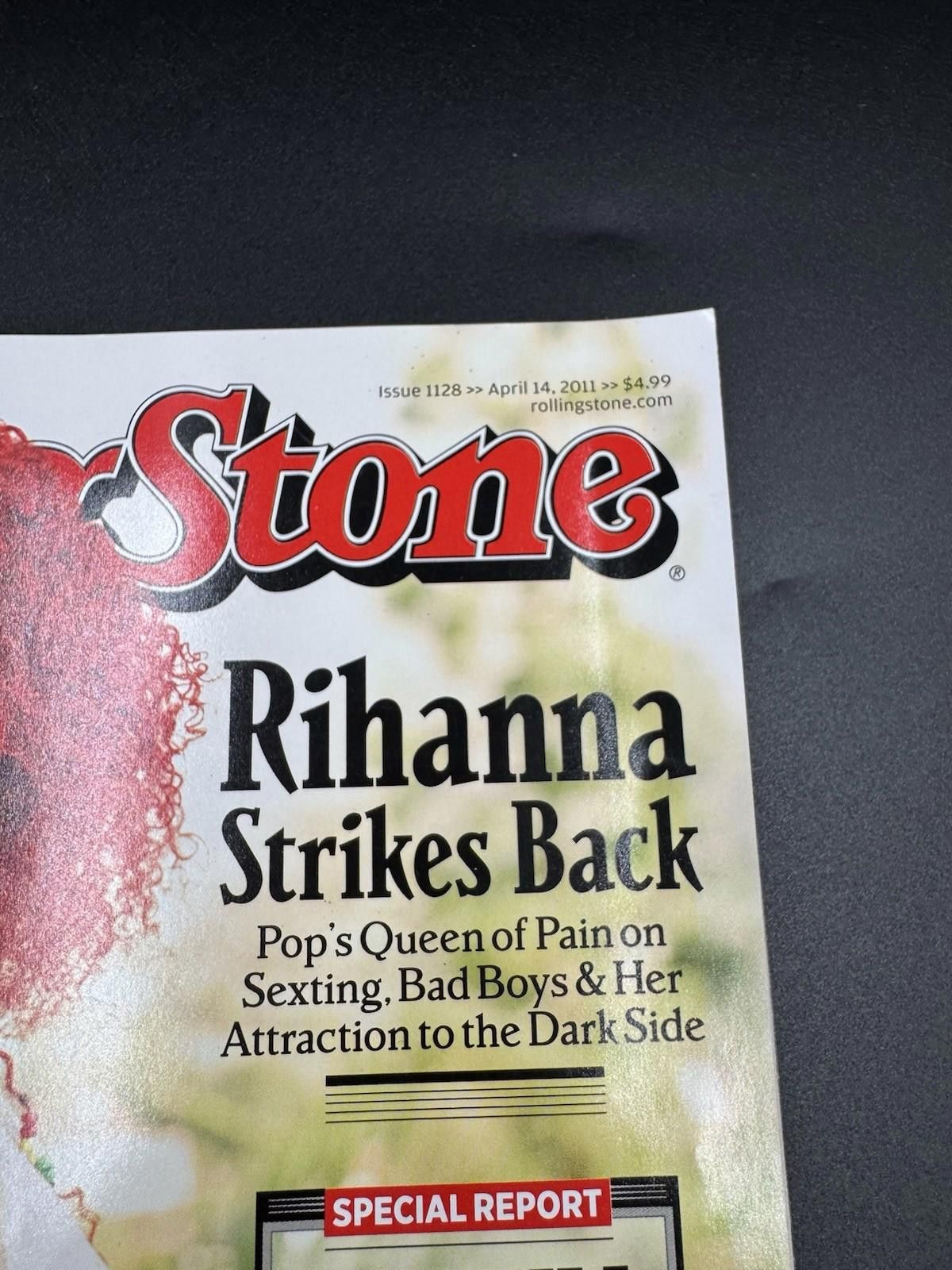 Designer Rolling Stone Magazine Rihanna April 2011 Issue 1128 Label Size ONE SIZE - 2 Thumbnail