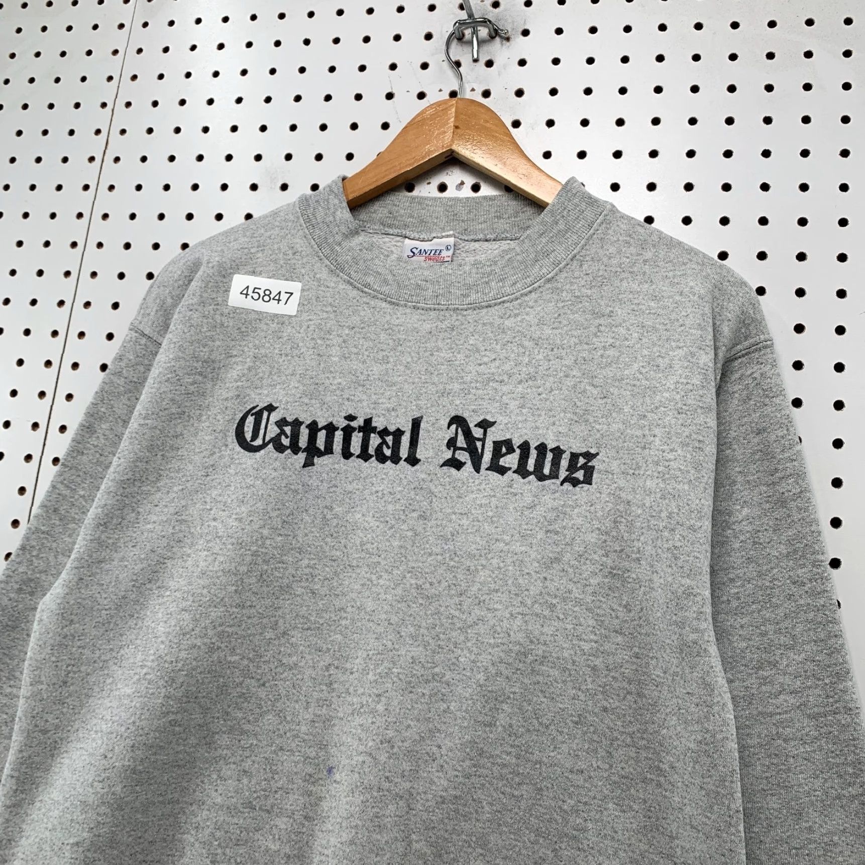 Vintage VINTAGE Capital News Sweatshirt Mens Large Gray Heavyweight USA Shirt Pullover 80s Regular Size L Men Size US L / EU 52-54 / 3 - 4 Thumbnail