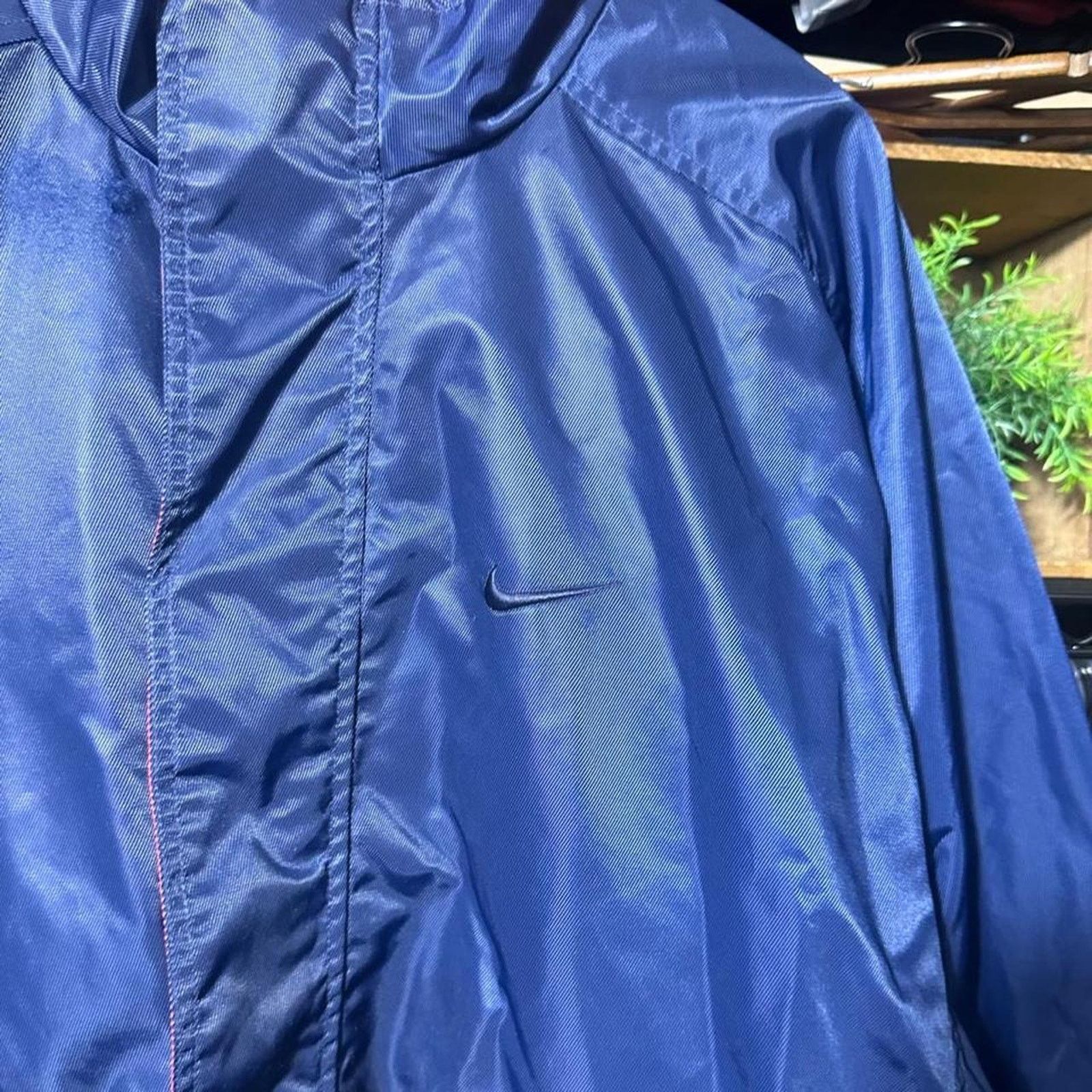 Nike Vintage 90s Nike Windbreaker Jacket Large Lightweight Coat Size US L / EU 52-54 / 3 - 2 Thumbnail