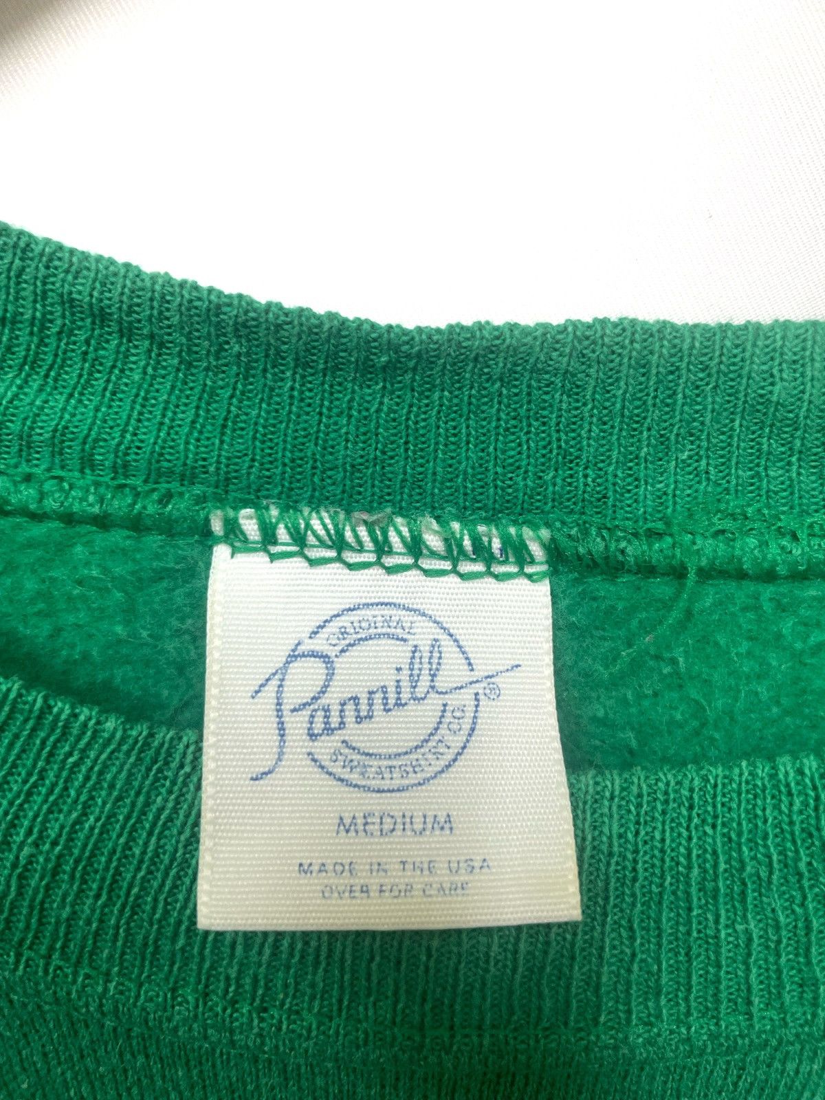Vintage Vintage 90s Skate Girls club Los Angels Short Sweatshirt Size US M / EU 48-50 / 2 - 4 Thumbnail