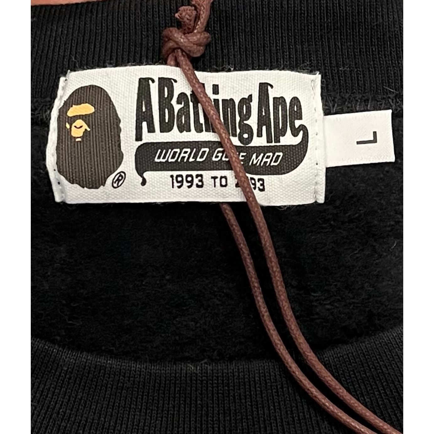 Bape BAPE Ape Head Graphic Crewneck Black Size US L / EU 52-54 / 3 - 3 Thumbnail