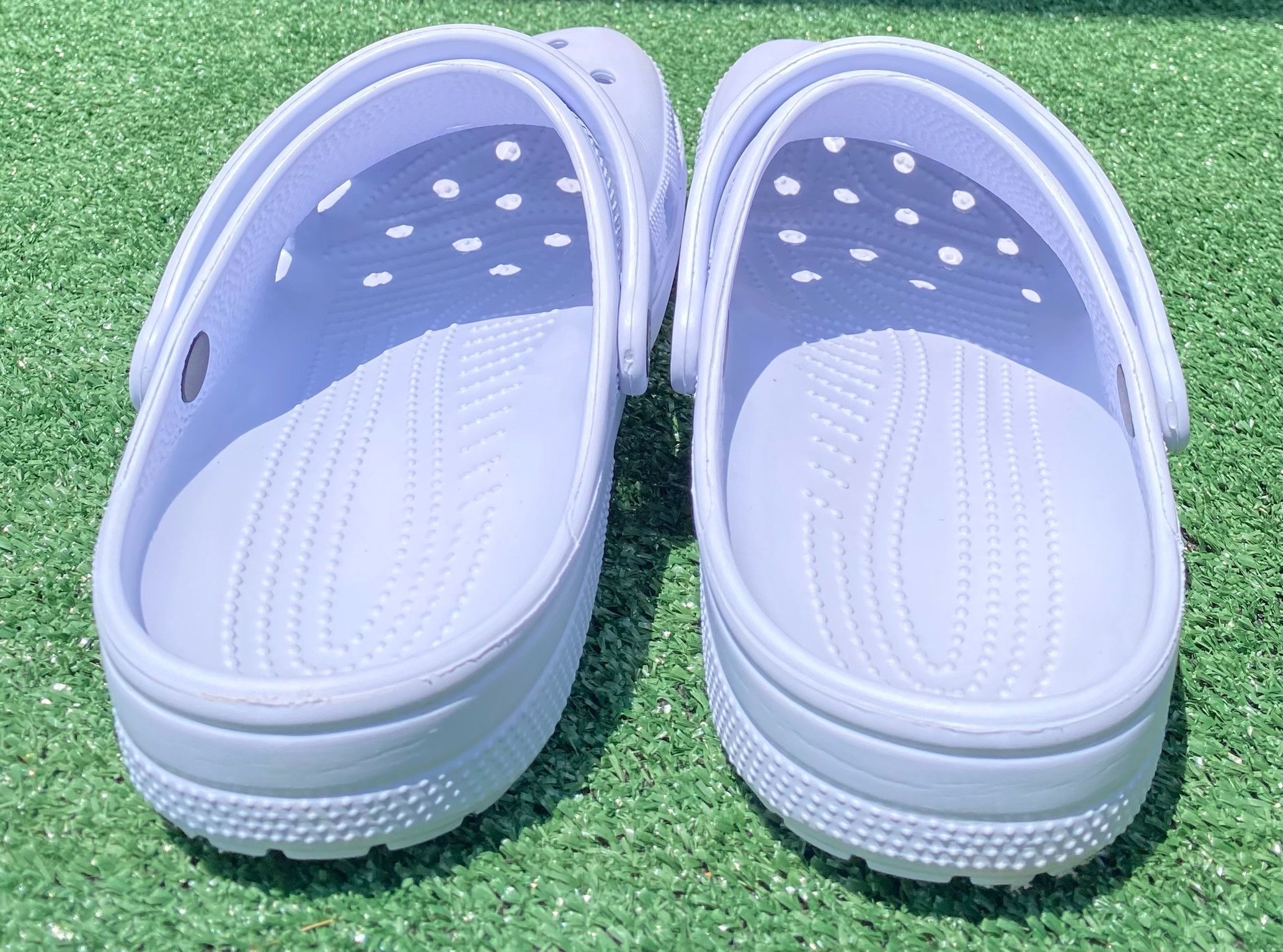 Crocs Crocs are Classic White Slip On Clogs Unisex Size M10 W12 Size US 10 / EU 43 - 3 Thumbnail