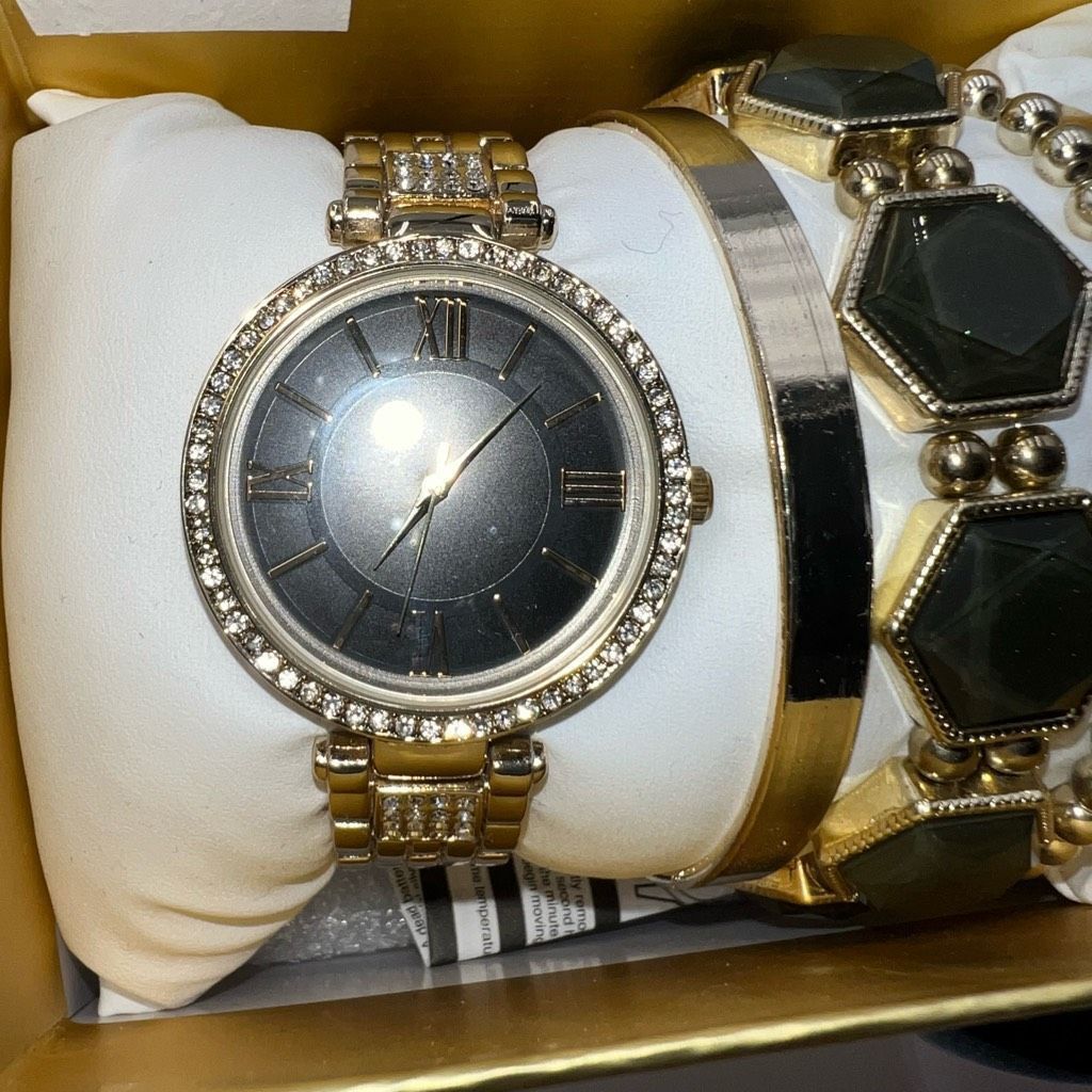 Other Fashion Watch and Bracelet Set Size ONE SIZE - 1 Thumbnail
