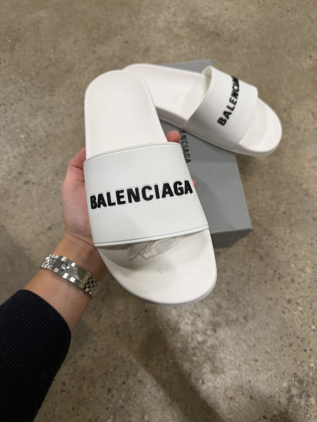 Balenciaga Balenciaga Rubber Slides NEW 500$ Size US 9 / EU 42 - 3 Thumbnail