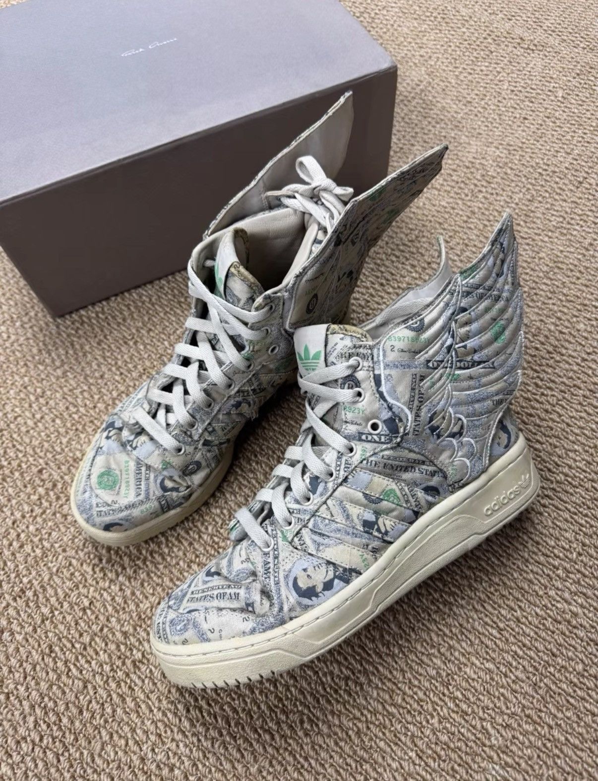 Adidas Adidas Jeremy Scott JS Wings Dollar G95773 K37 Size US 8 / EU 41 - 5 Thumbnail