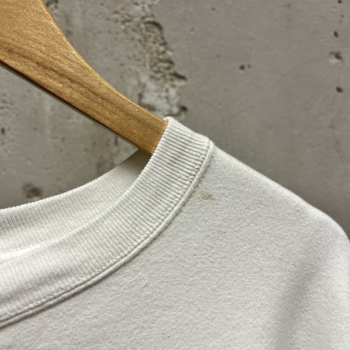 Vintage Guess Vintage White 90s USA Made Graphic Sweatshirt OS Size US L / EU 52-54 / 3 - 5 Thumbnail