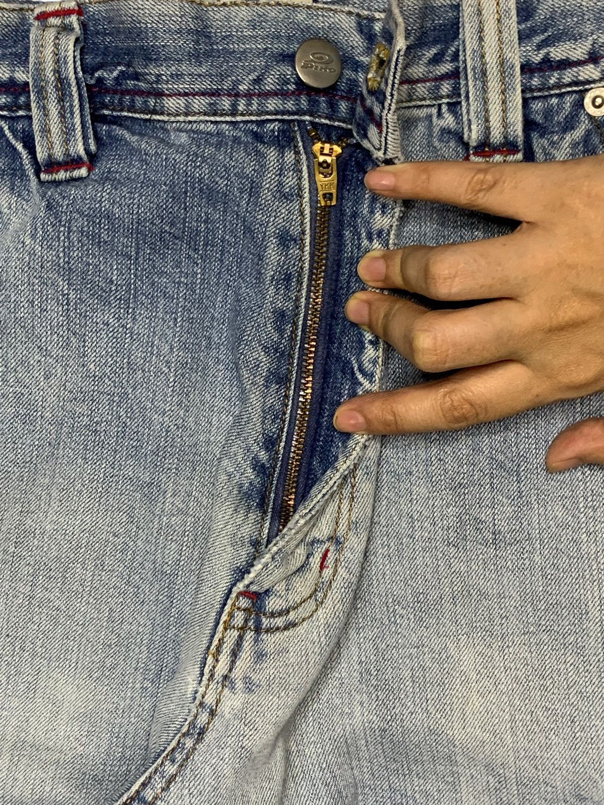 Japanese Brand Vintage Japanese Brand Faded Wash Baggy Cargo Jeans Size US 29 - 3 Thumbnail