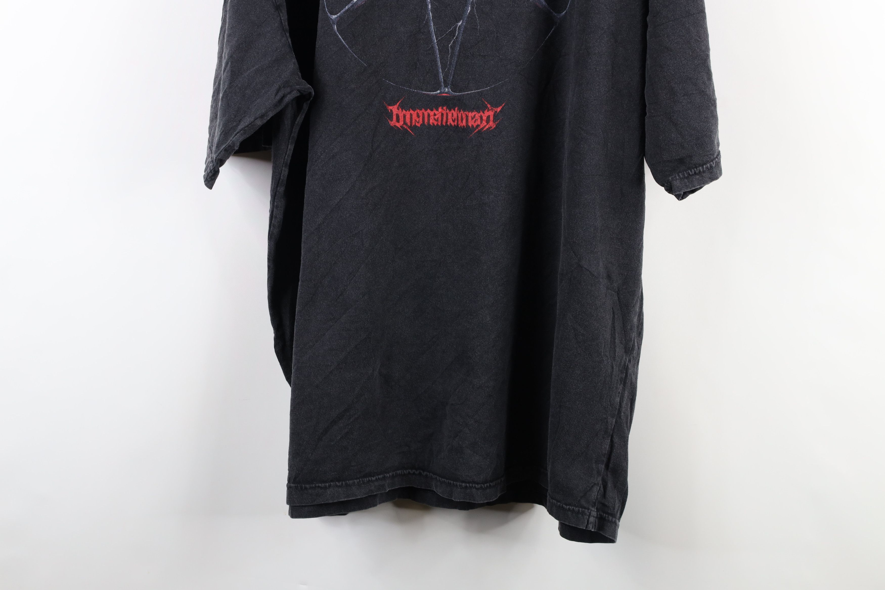 Vintage Vintage Thorn Crown Bring Me the Horizon Band T-Shirt Black Size US XXL / EU 58 / 5 - 9 Thumbnail
